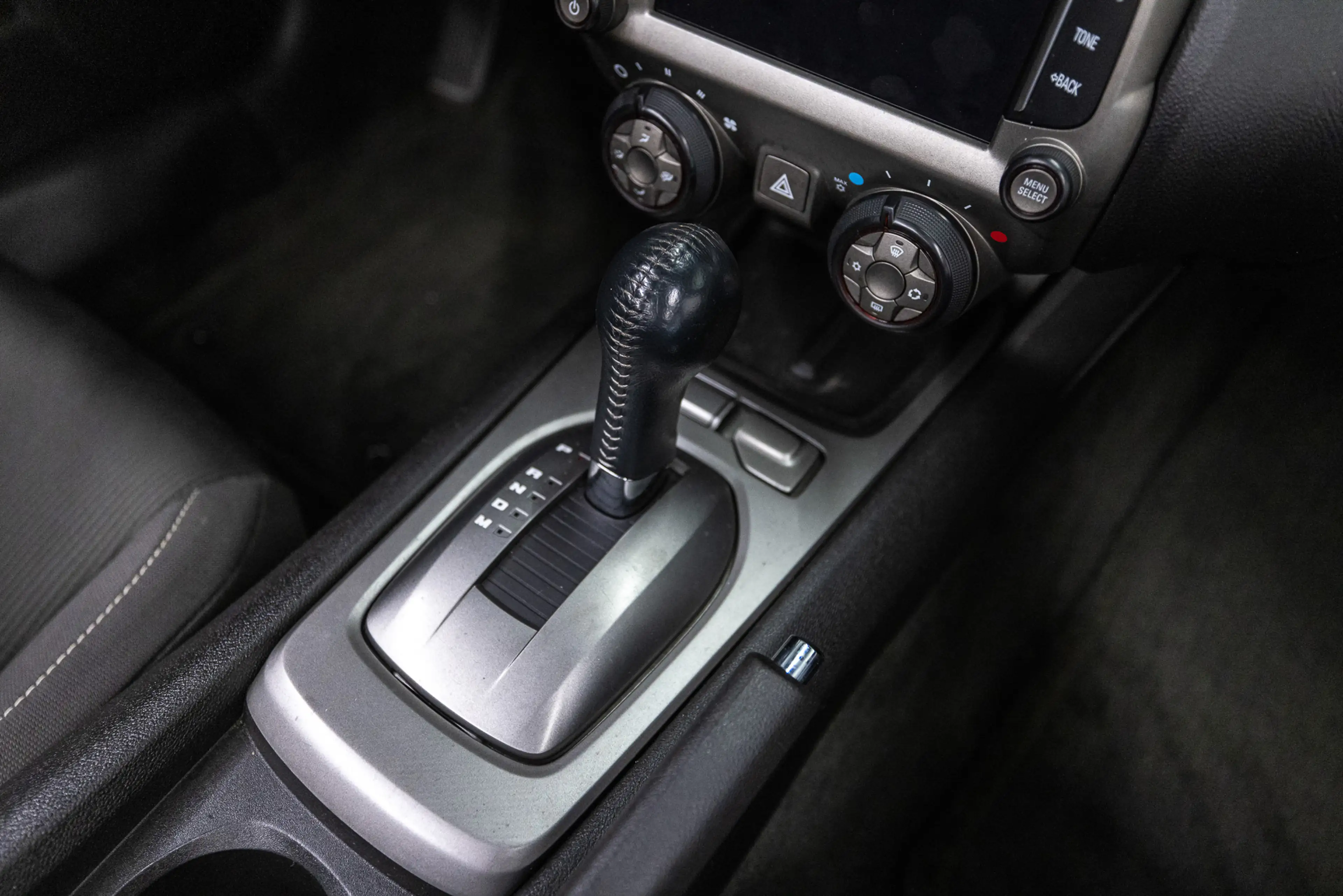 Chevrolet Camaro Convertible — photo 18