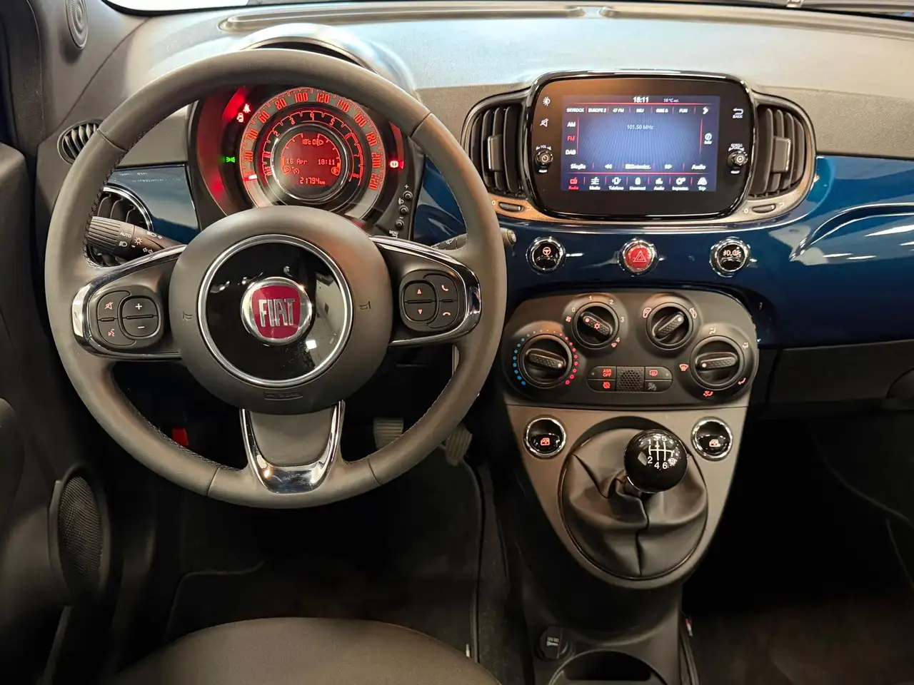 Fiat 500 1.0 Hybrid Dolcevita 70cv 12