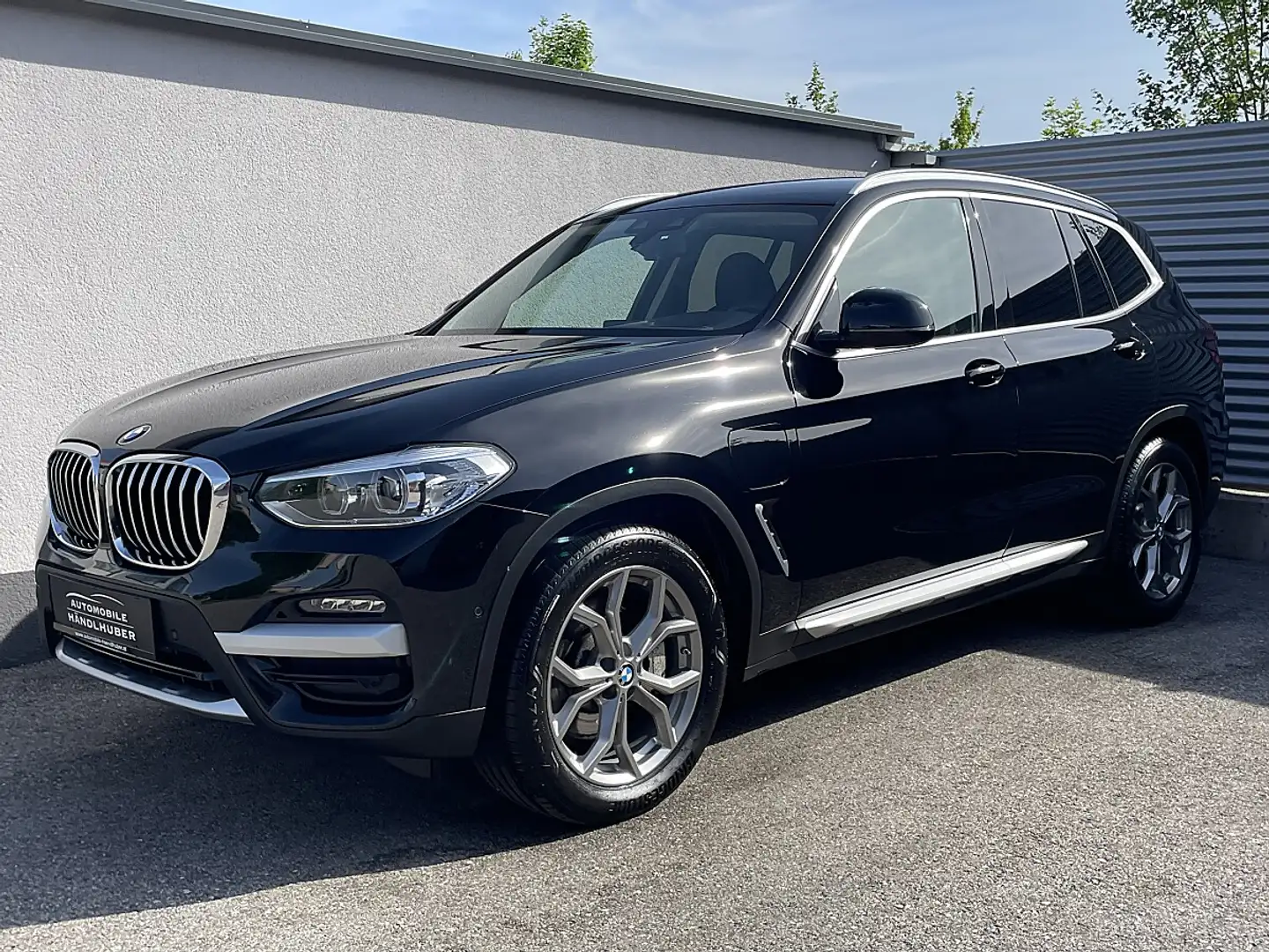 BMW X3 xDrive30e Aut.X-LINE/LED/LIVE.C.PRO/HEADUP/MEMO... Schwarz - 1