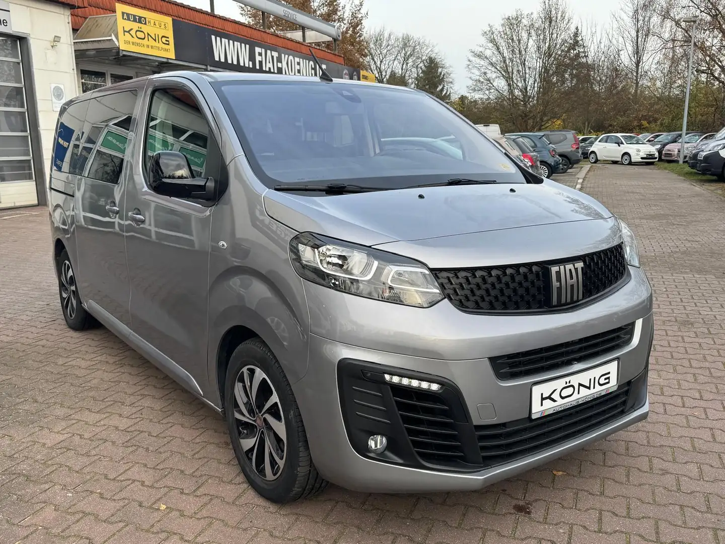 Fiat Ulysse Elektro L2 75kWh 136PS 8 Sitzer*PDC*SHZ Grau - 2