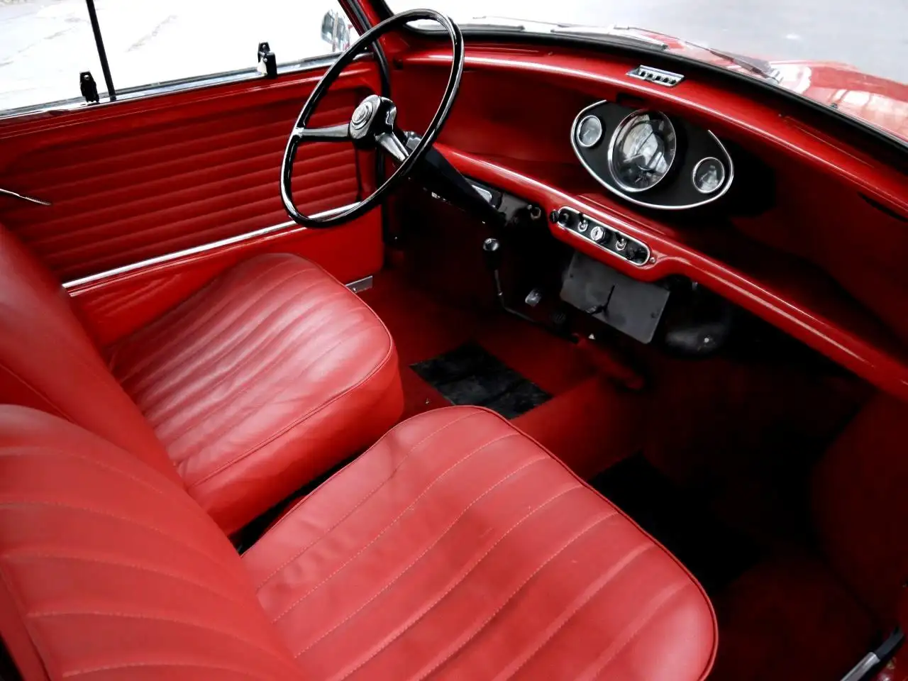 MINI 850, foto 12