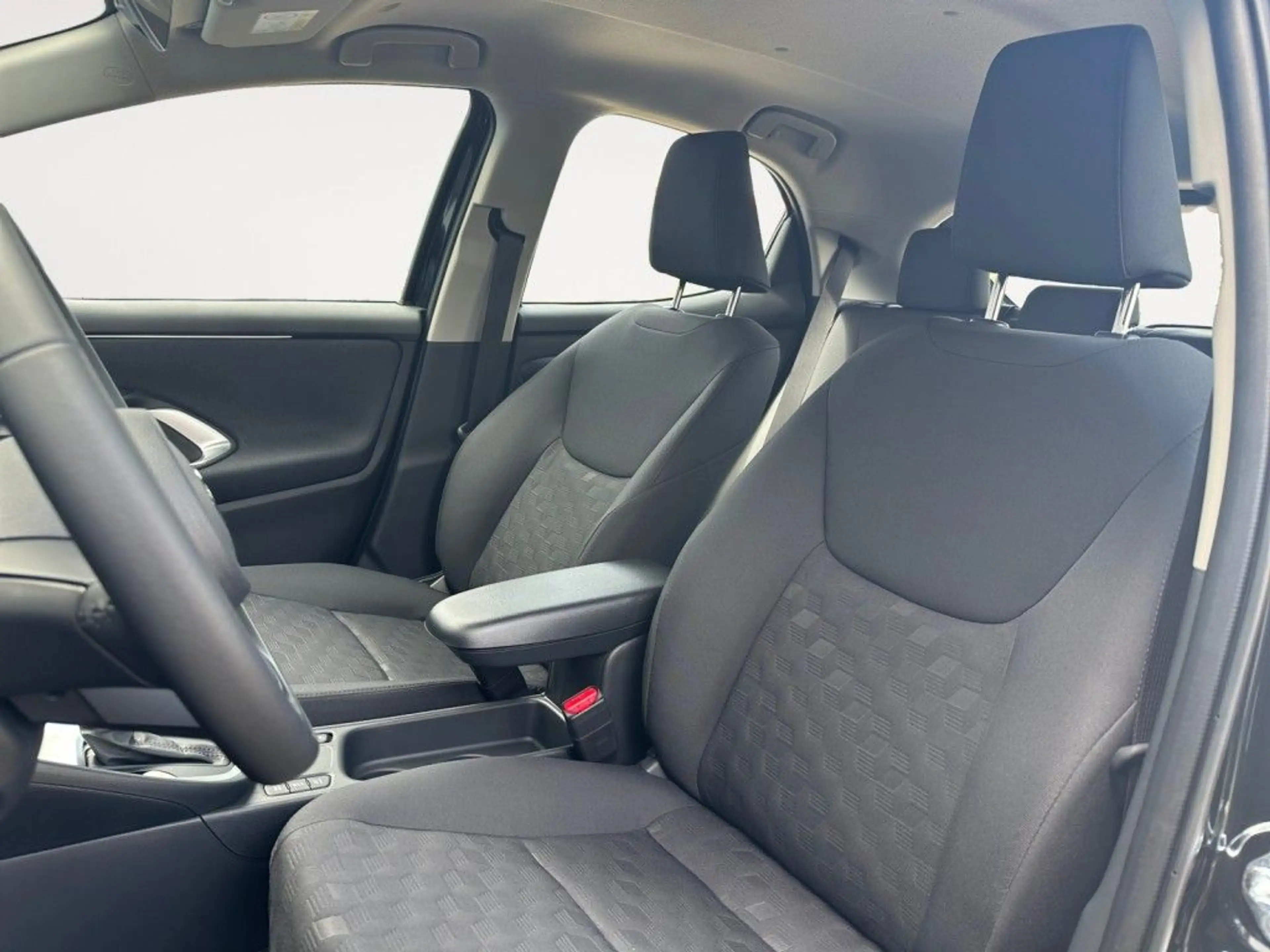 Mazda 2 Hybrid 1.5 VVT-i 116 CVT CENTRE-LINE (ZV) — photo 15