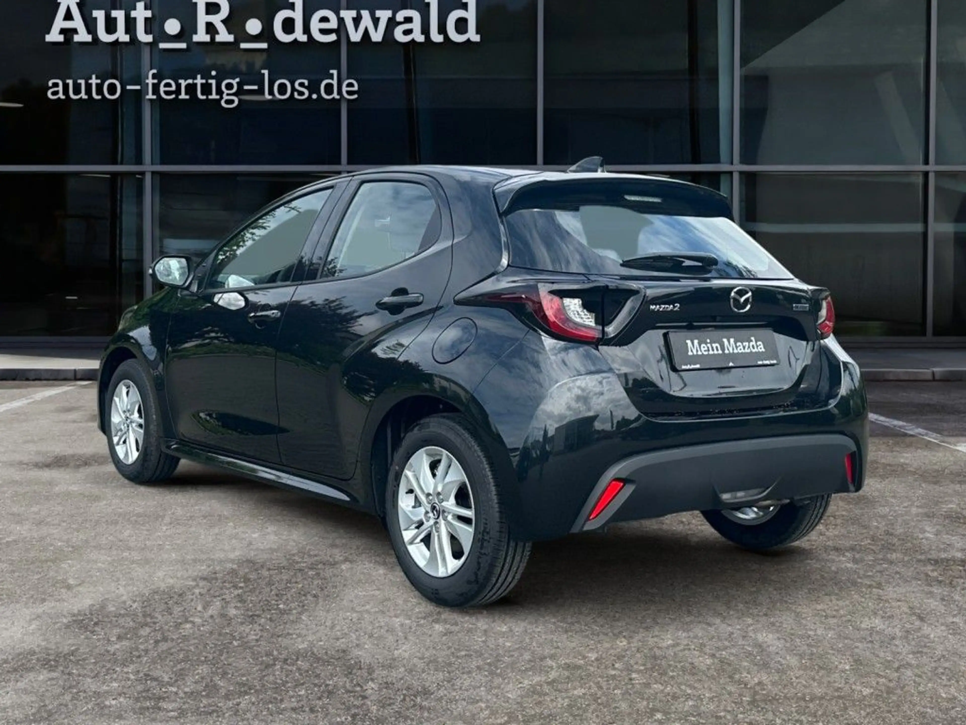 Mazda 2 Hybrid 1.5 VVT-i 116 CVT CENTRE-LINE (ZV) — photo 9