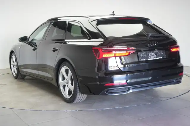 Audi A6 view 4