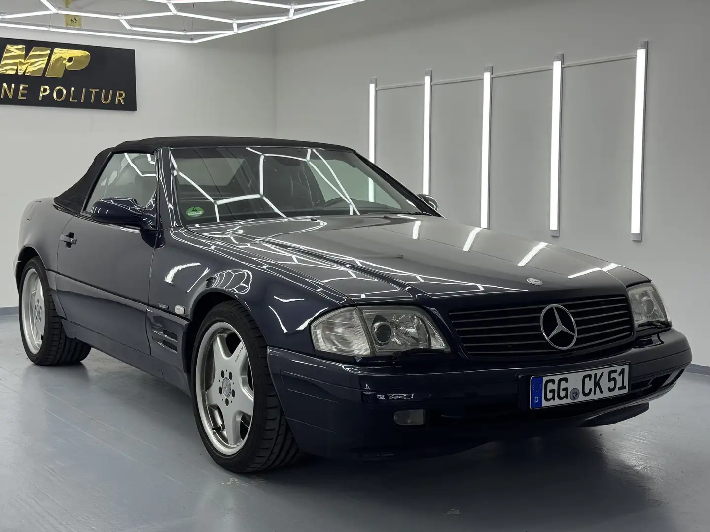 Mercedes-Benz SL 320 Final Edition Blau - 1