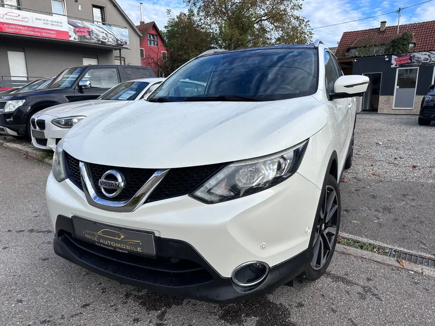 Nissan Qashqai Tekna*Leder*Pano*1 Jahr Garantie*360° Wit - 1