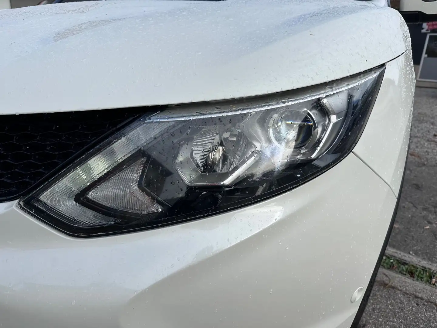 Nissan Qashqai Tekna*Leder*Pano*1 Jahr Garantie*360° Wit - 2