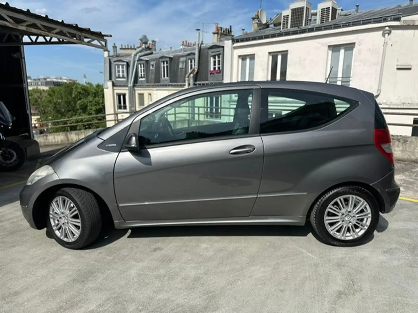 Mercedes-Benz A 160 160 CDI BE ELEGANCE Gris - 2