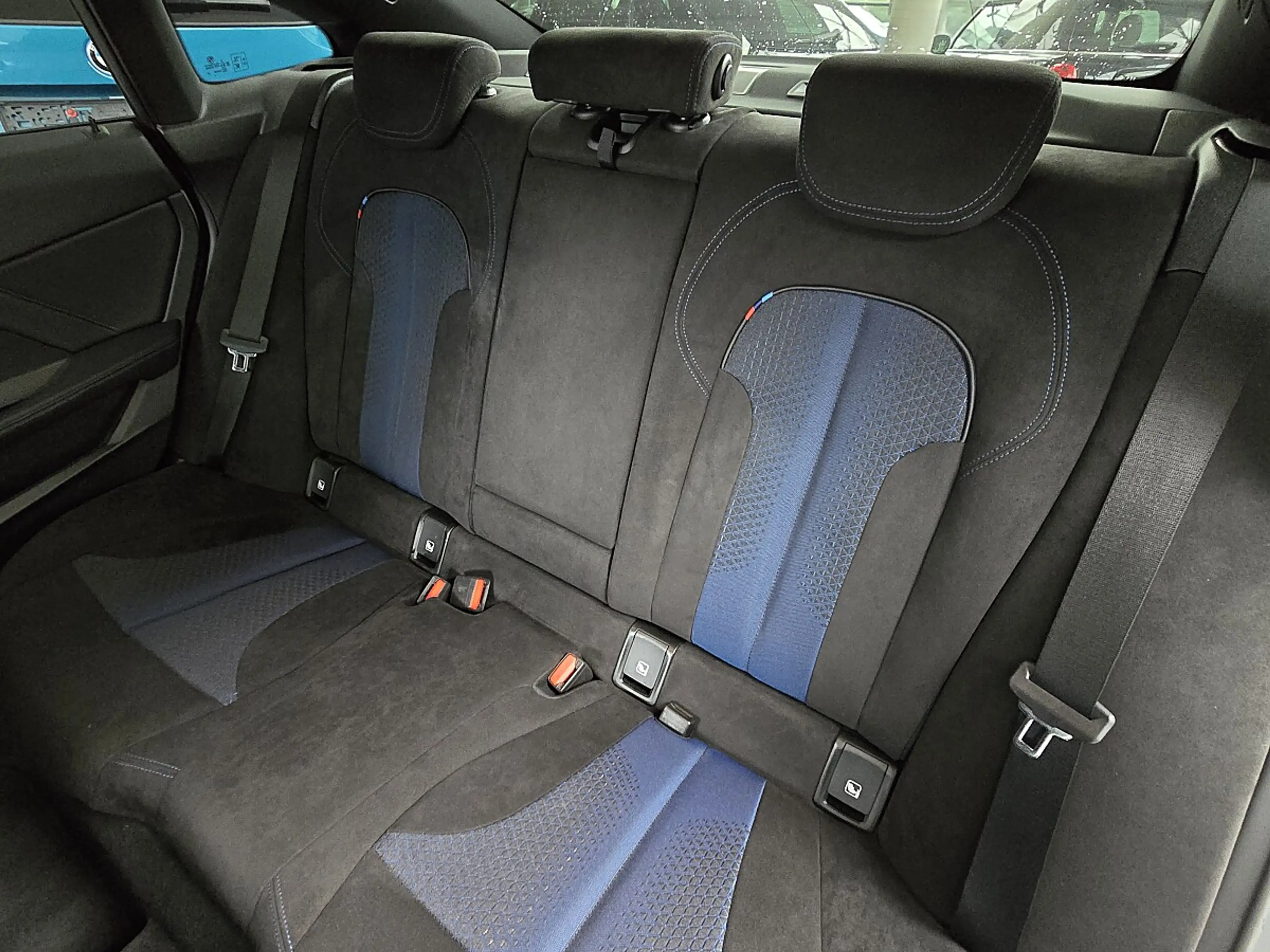 BMW 218 i Gran Coupe Au. M Aerodynamikpaket/Had Up/Pano — photo 15