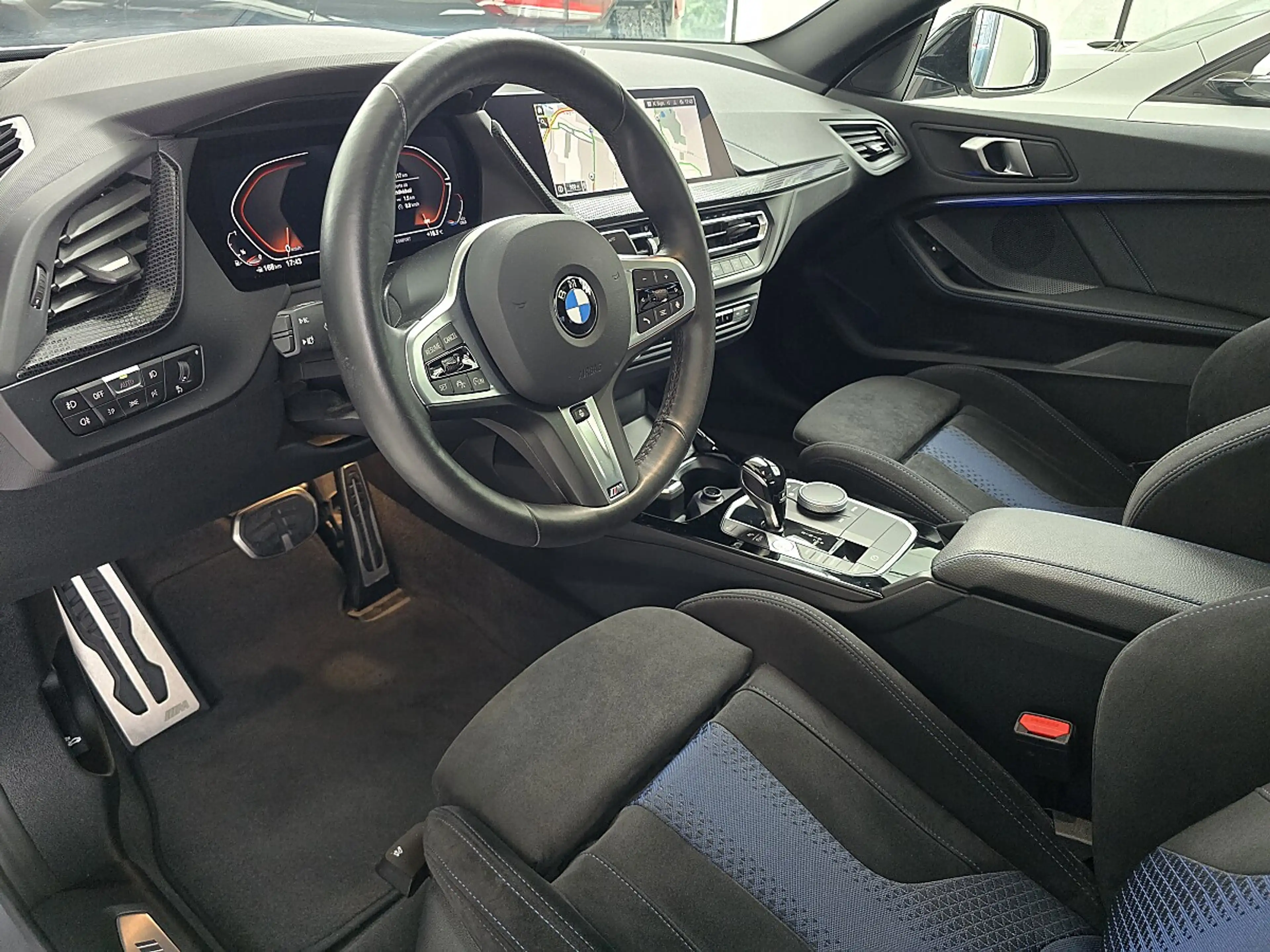 BMW 218 i Gran Coupe Au. M Aerodynamikpaket/Had Up/Pano — photo 8