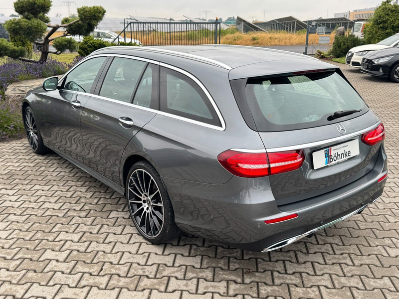 Mercedes-Benz E 400 d 4MATIC AMG LINE PANO STANDHZG DAB+ AHK — photo 3