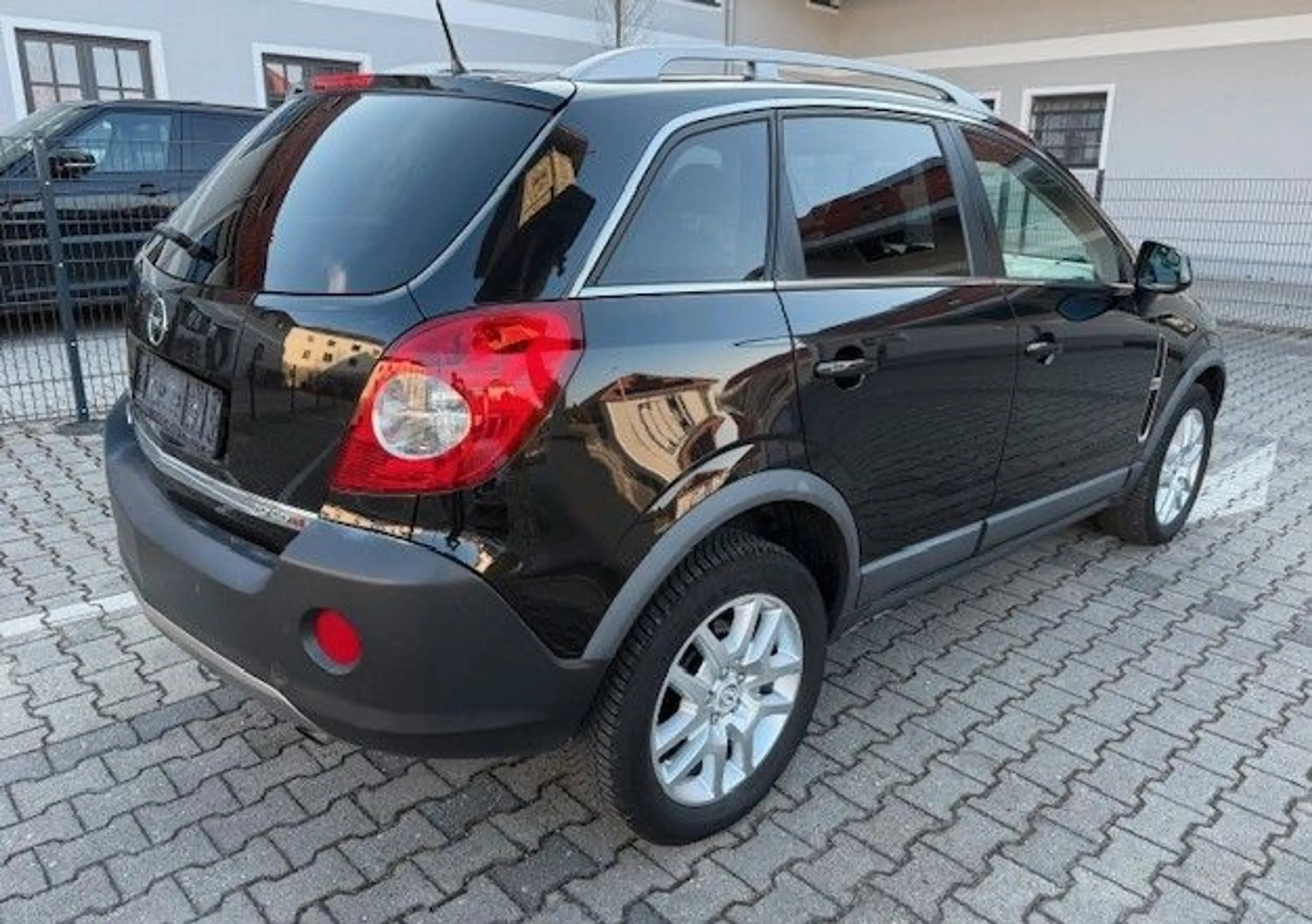 Opel Antara Edition 4x4*Teilleder*PDC*Klimaautom*SH* — photo 5
