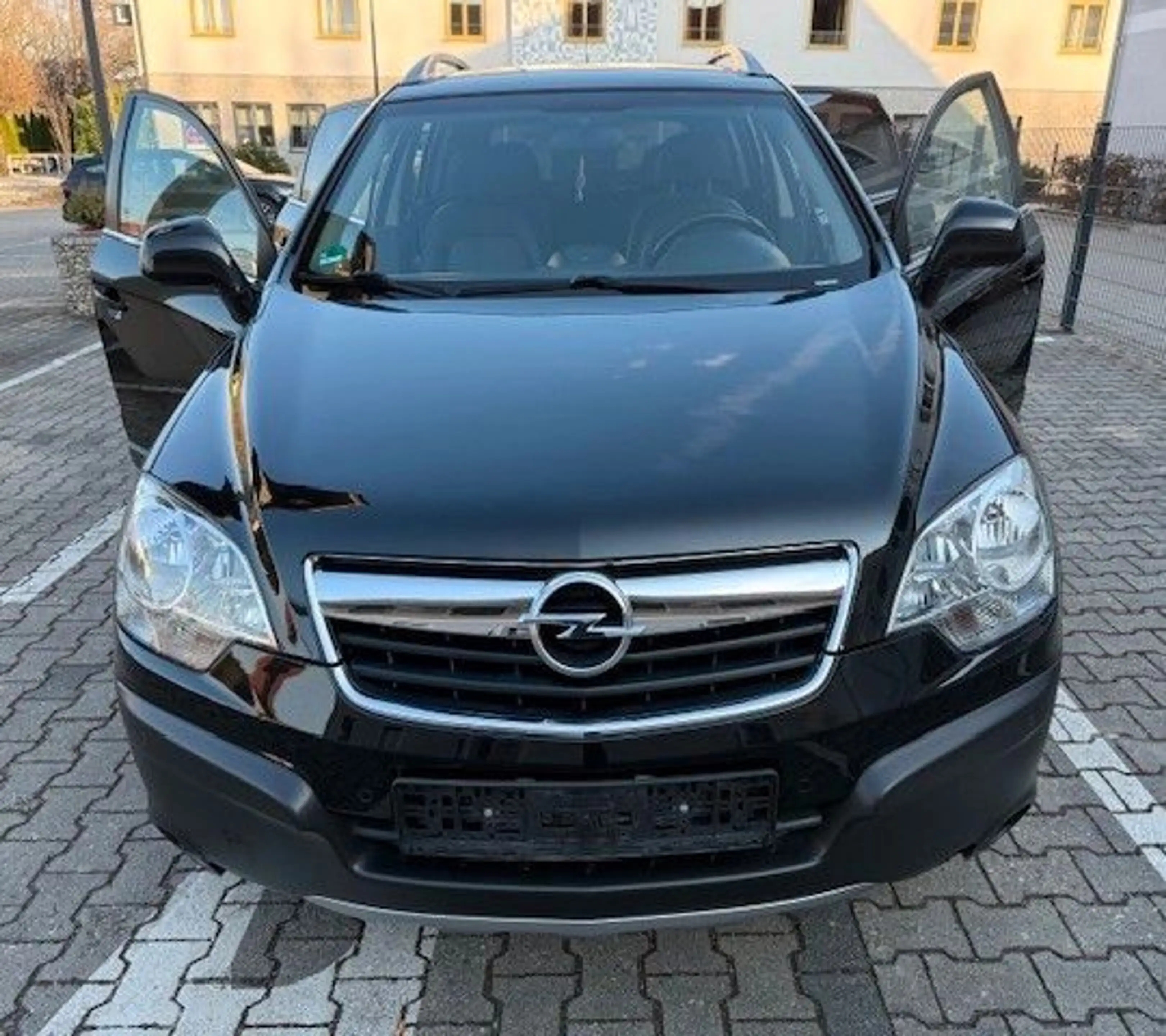 Opel Antara Edition 4x4*Teilleder*PDC*Klimaautom*SH* — photo 9