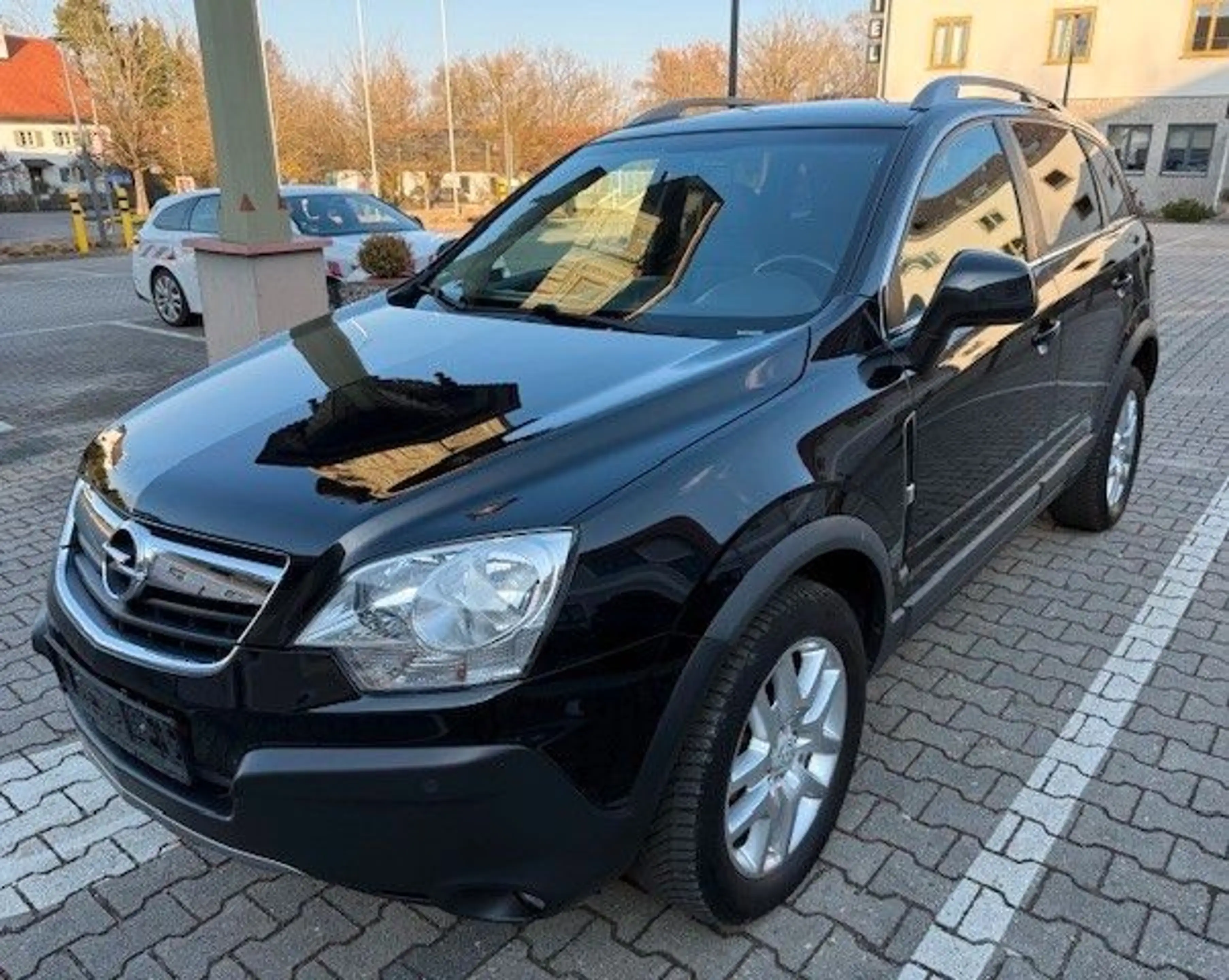 Opel Antara Edition 4x4*Teilleder*PDC*Klimaautom*SH*