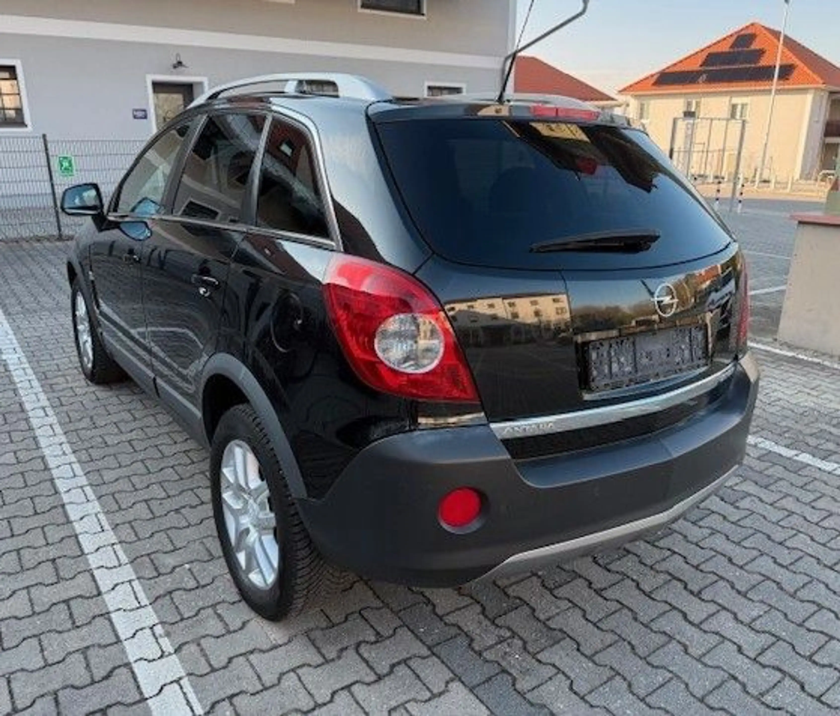 Opel Antara Edition 4x4*Teilleder*PDC*Klimaautom*SH* — photo 7