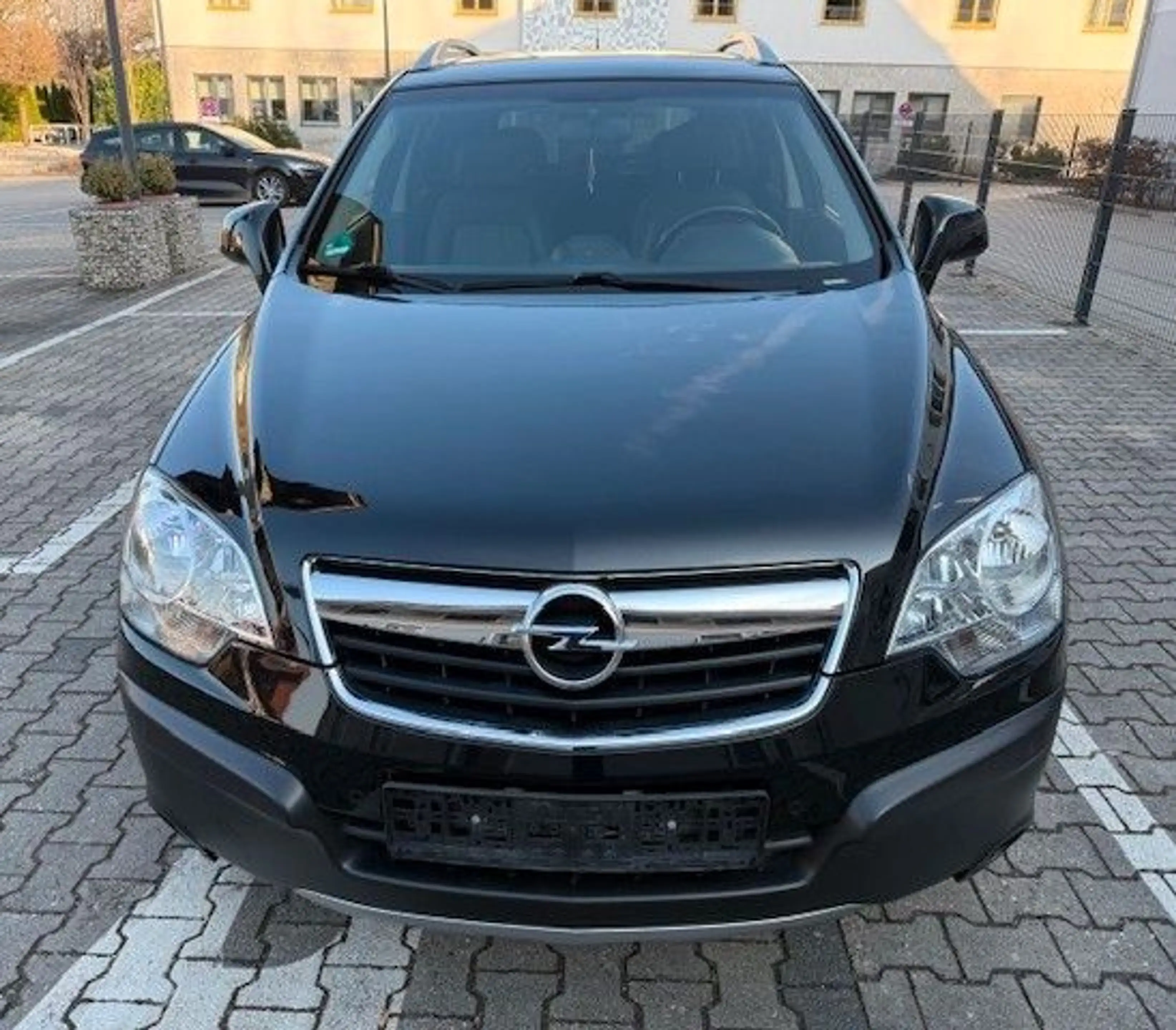Opel Antara Edition 4x4*Teilleder*PDC*Klimaautom*SH* — photo 2
