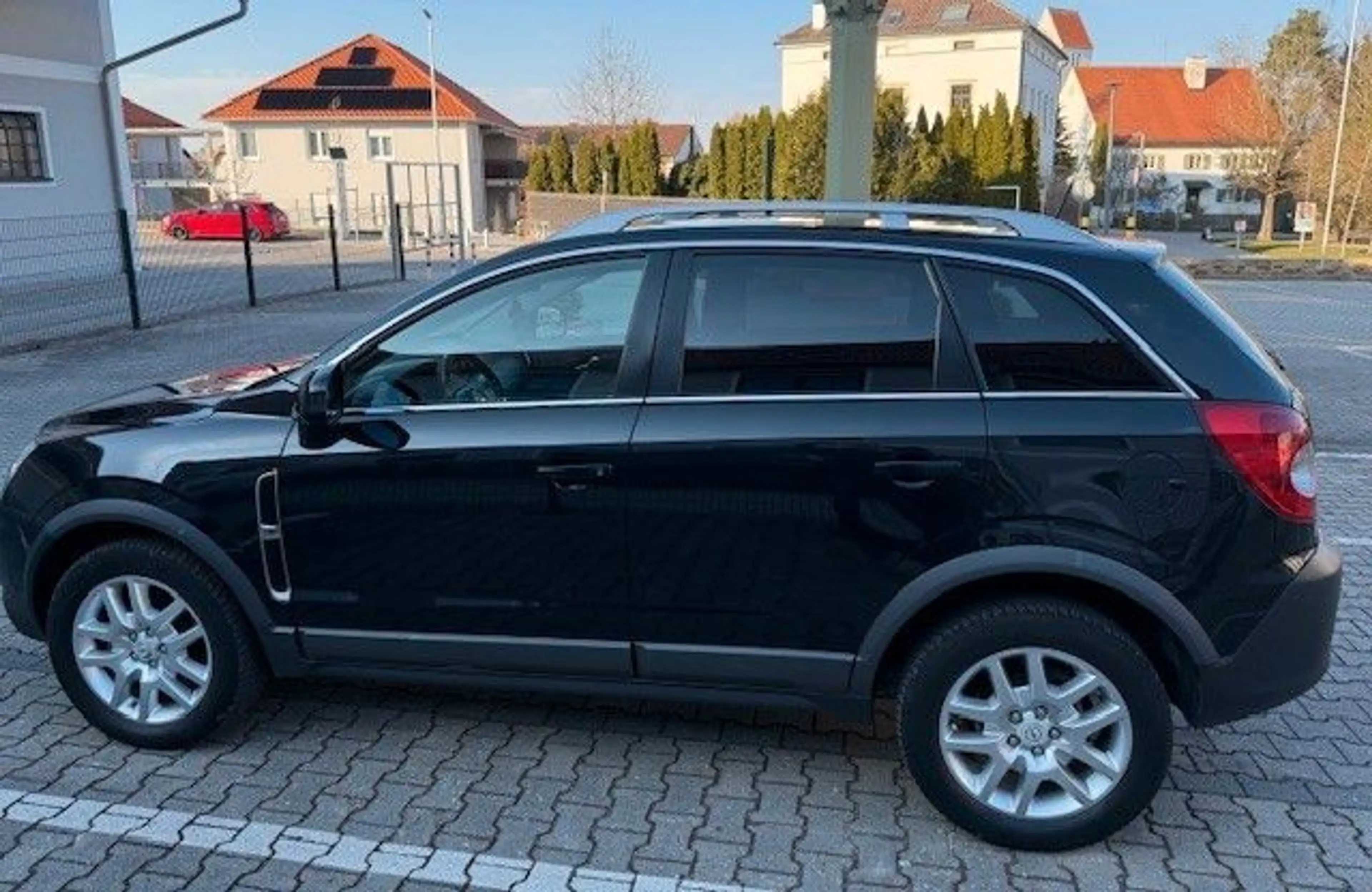 Opel Antara Edition 4x4*Teilleder*PDC*Klimaautom*SH* — photo 8