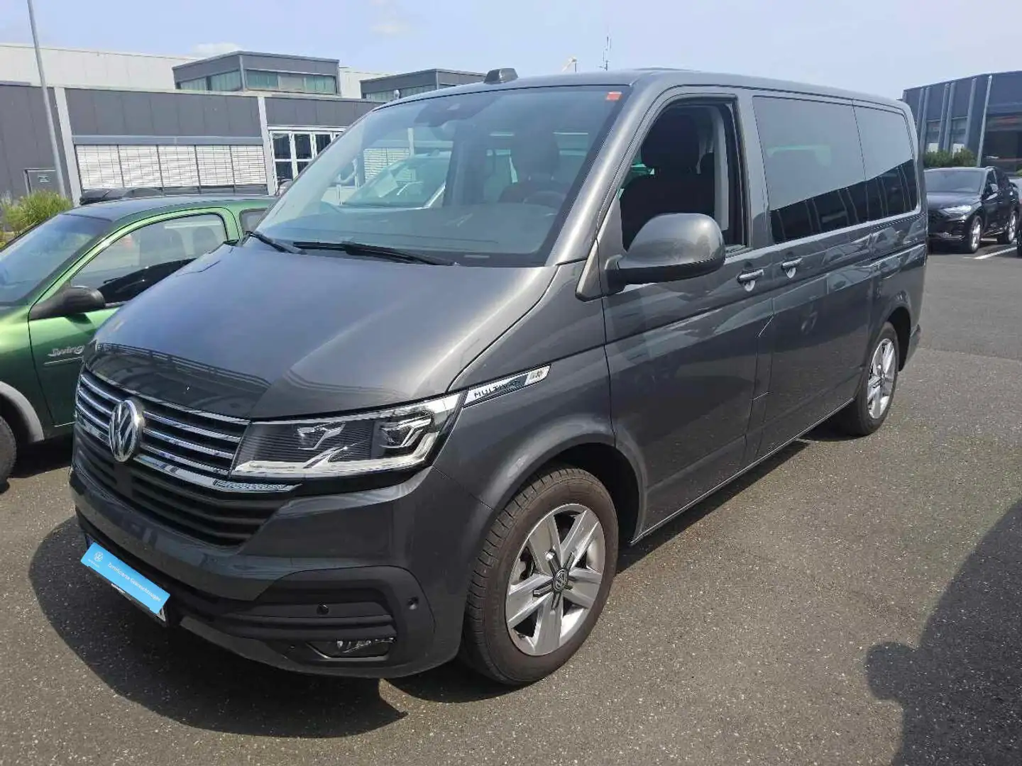 Volkswagen T6.1 Multivan Comfortline 2.0 TDI 4M DSG /  LED Grau - 2