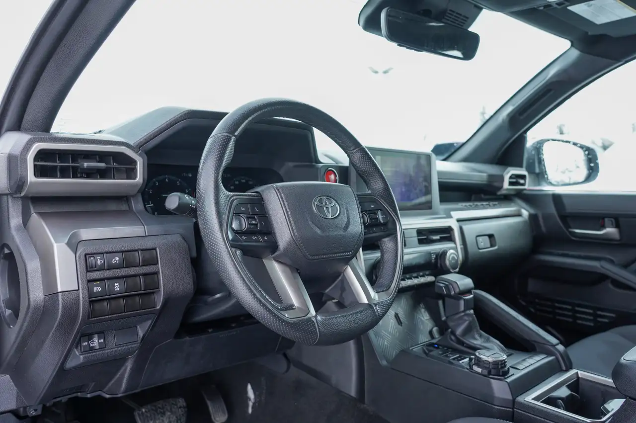 Toyota Tacoma снимка Toyota Tacoma