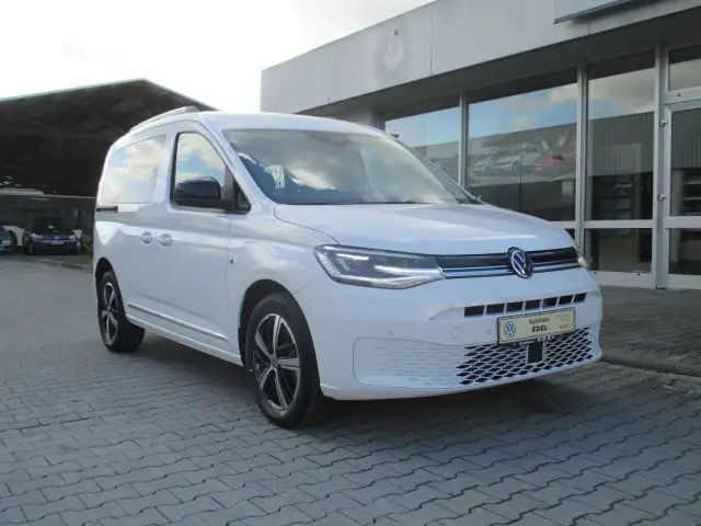 Volkswagen Caddy Style 5 Sitzer 2.0 TDI 6 Gang Schaltgetriebe AHK, ACC, APP Connect, Light Assist, Rückfahrkamera, Sitzheizung