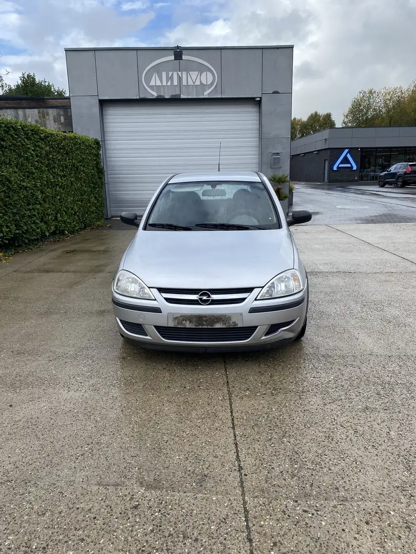 Opel Corsa 1.2 16V Sport - 1