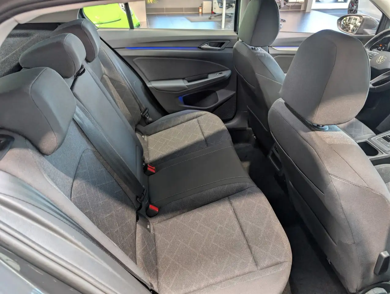 Volkswagen Golf 2.0 TDI SCR Life 1.Hand 10