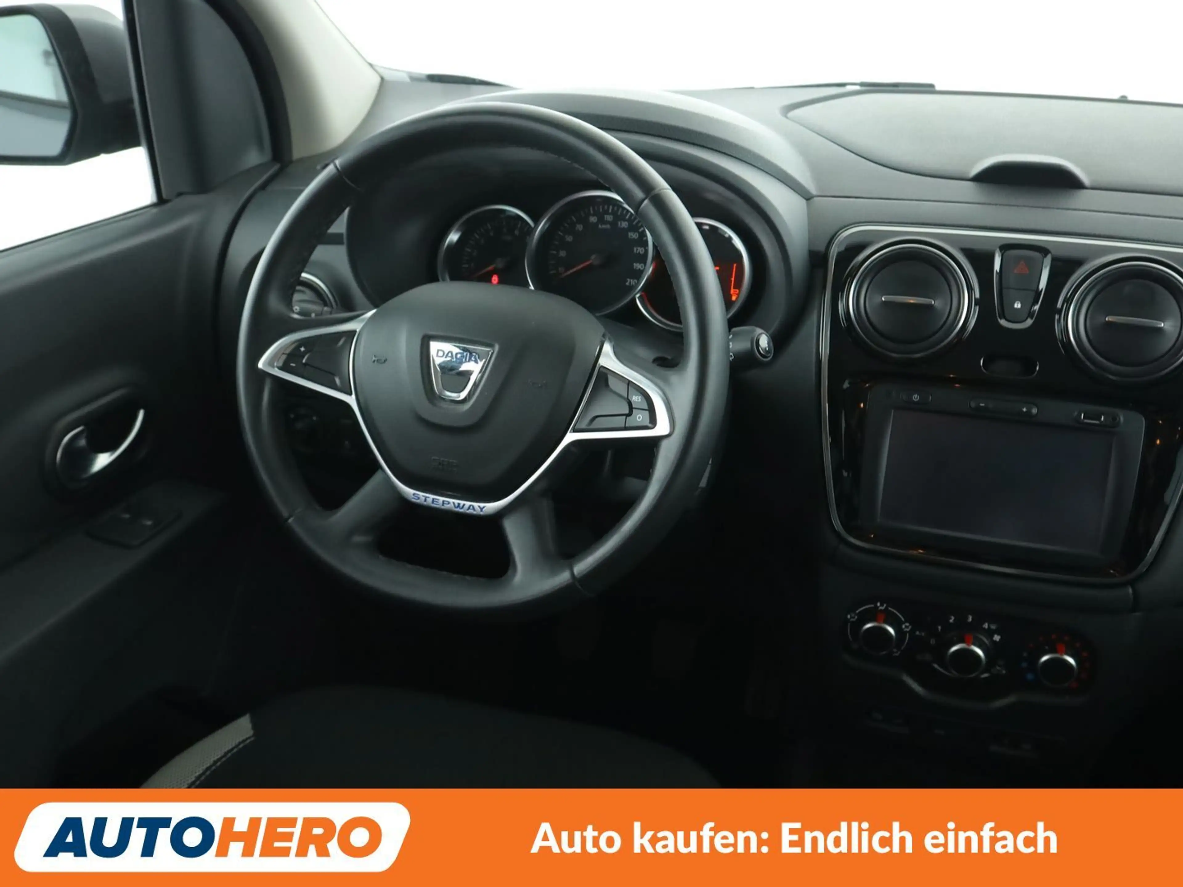 Dacia Lodgy 1.2 TCe Stepway*NAVI*TEMPO*PDC*SHZ*ALU*TOUCH* — photo 13