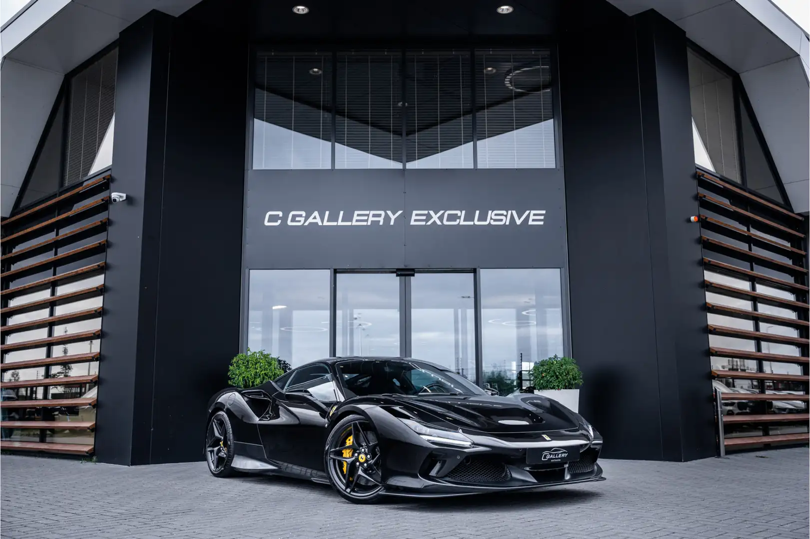 Ferrari F8 Tributo 3.9 V8 HELE - Dealeronderhouden | Nero Daytona | C Zwart - 1