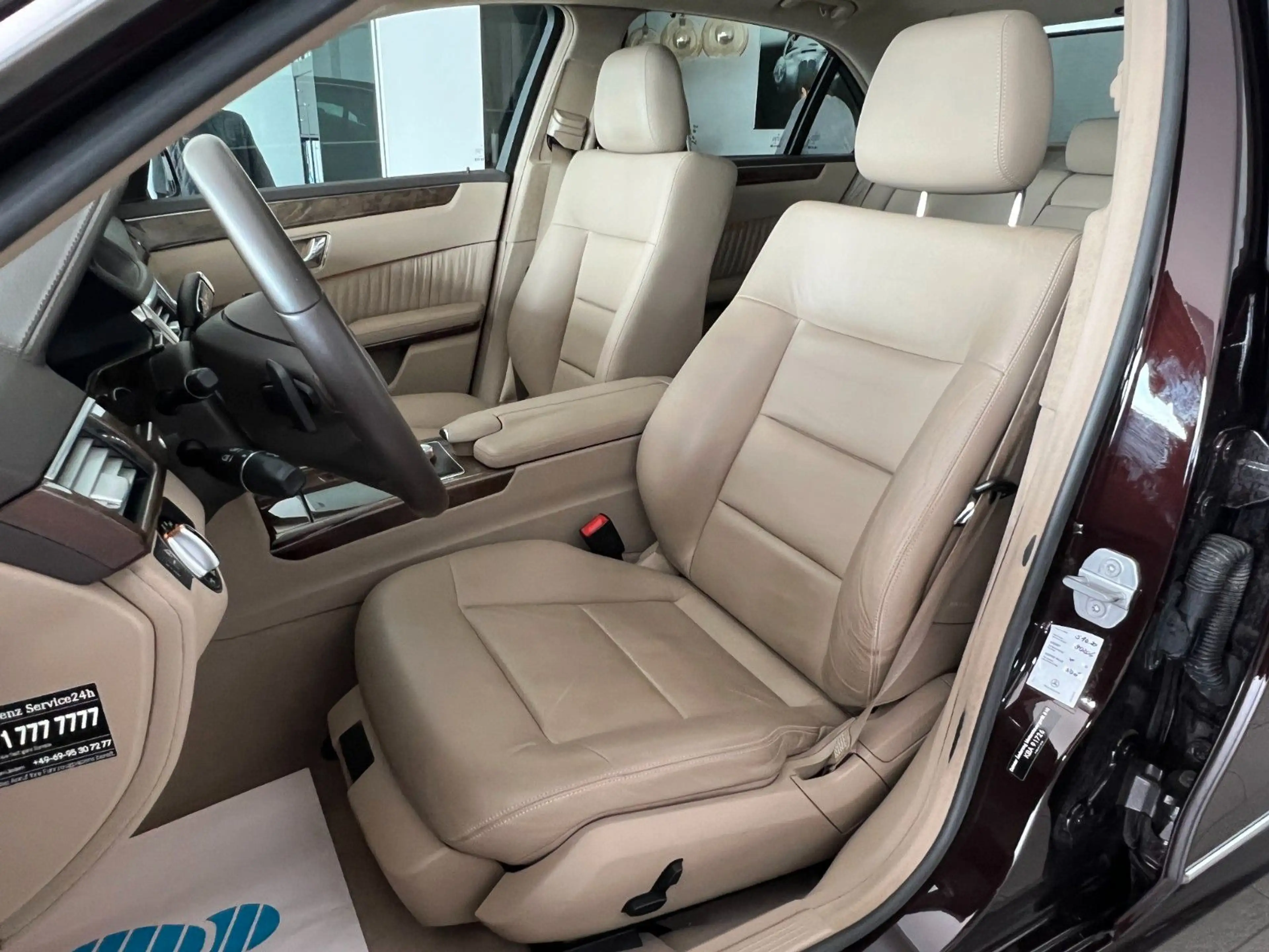 Mercedes-Benz E 350 CDI 1.HAND 4M AUT KLI NAVI LEDER KAMERA — photo 10