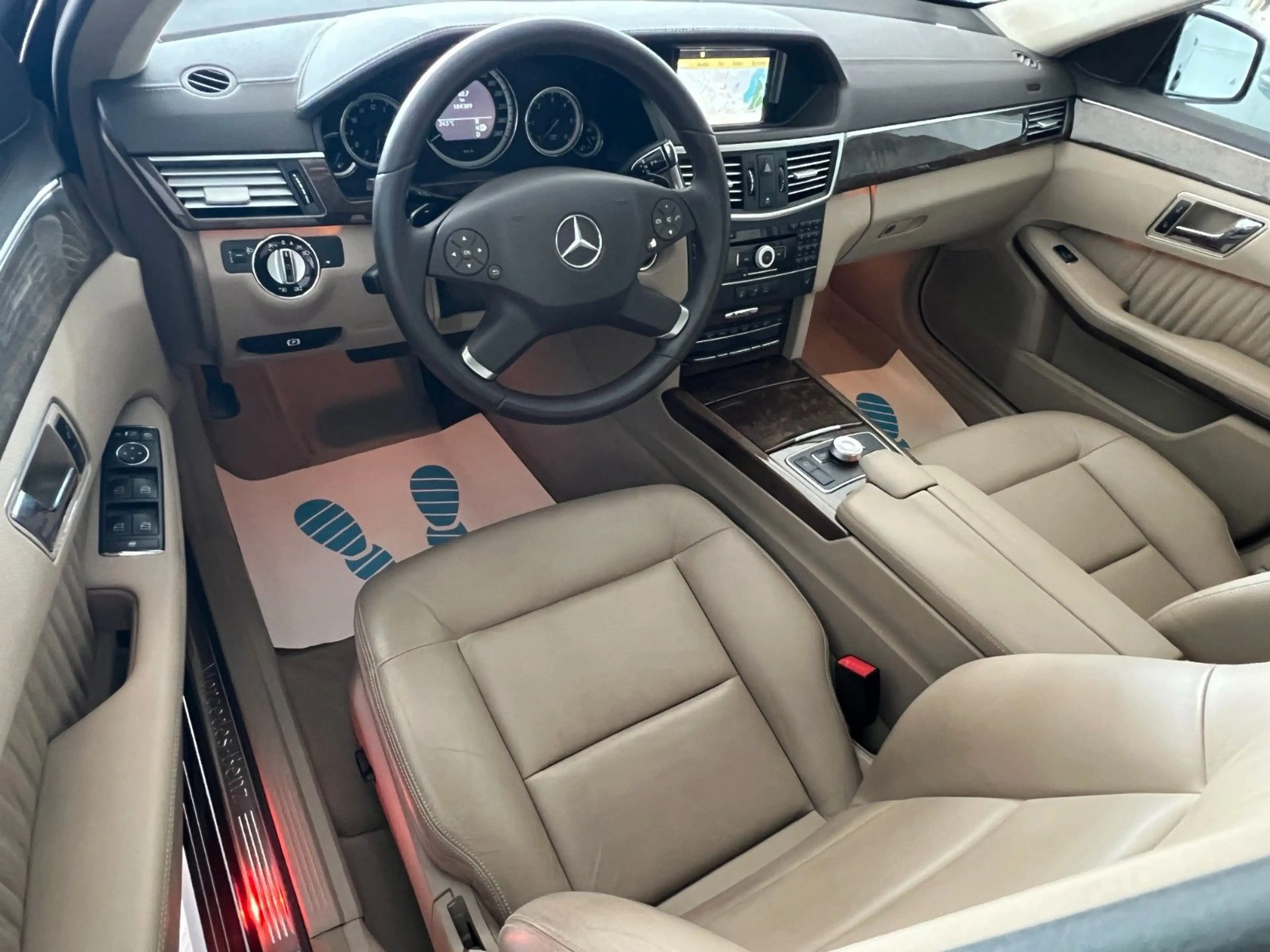 Mercedes-Benz E 350 CDI 1.HAND 4M AUT KLI NAVI LEDER KAMERA — photo 9