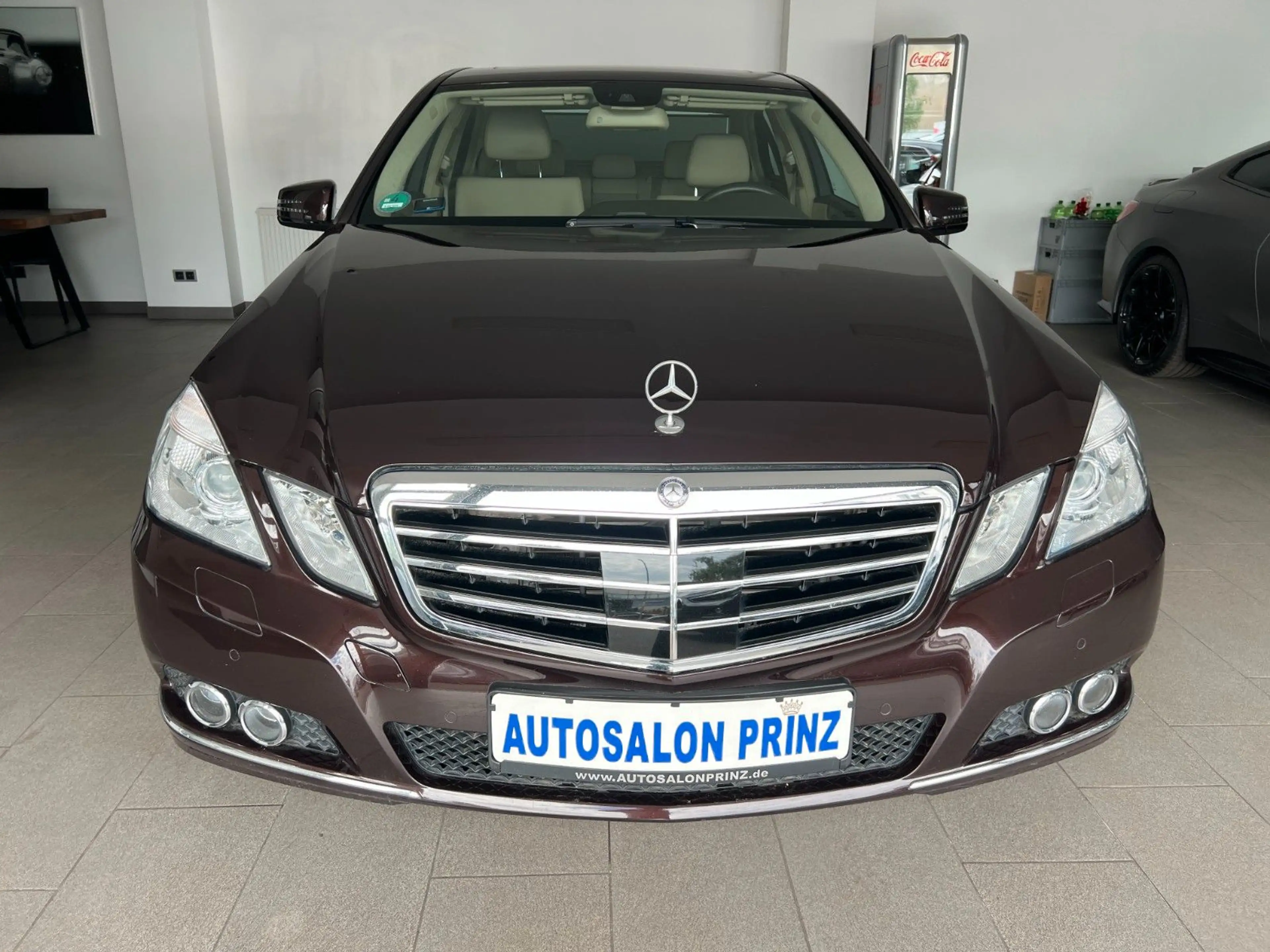 Mercedes-Benz E 350 CDI 1.HAND 4M AUT KLI NAVI LEDER KAMERA — photo 2