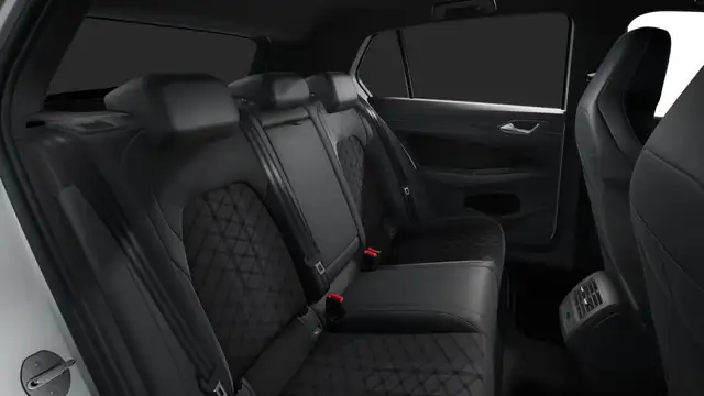 Volkswagen Golf view 11
