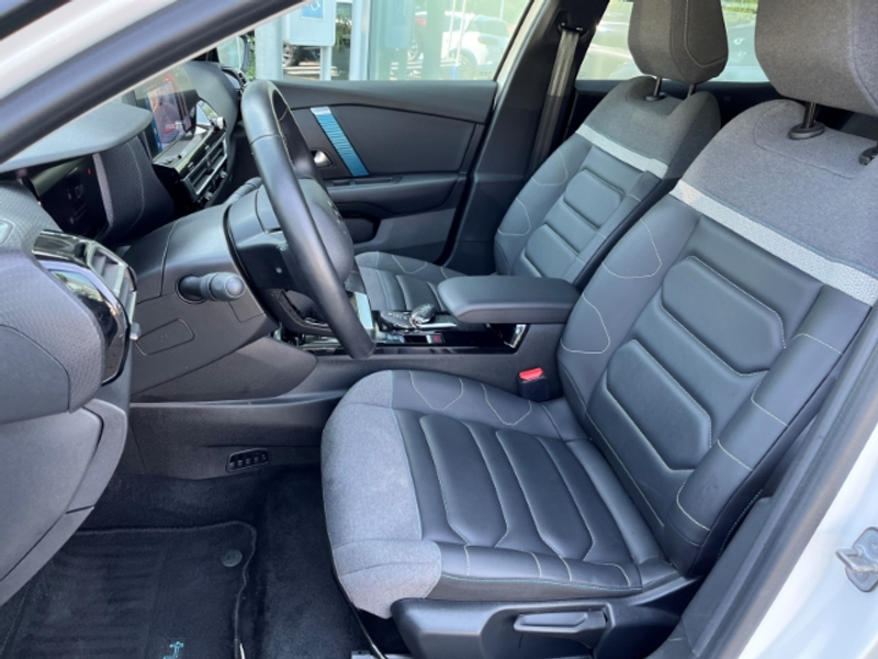 Citroen C4 Shine Navi 360 Kamera Klima SHZ 1er Hand — photo 11
