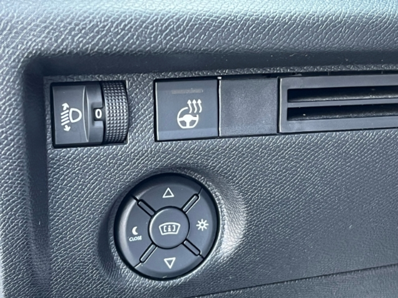 Citroen C4 Shine Navi 360 Kamera Klima SHZ 1er Hand — photo 13
