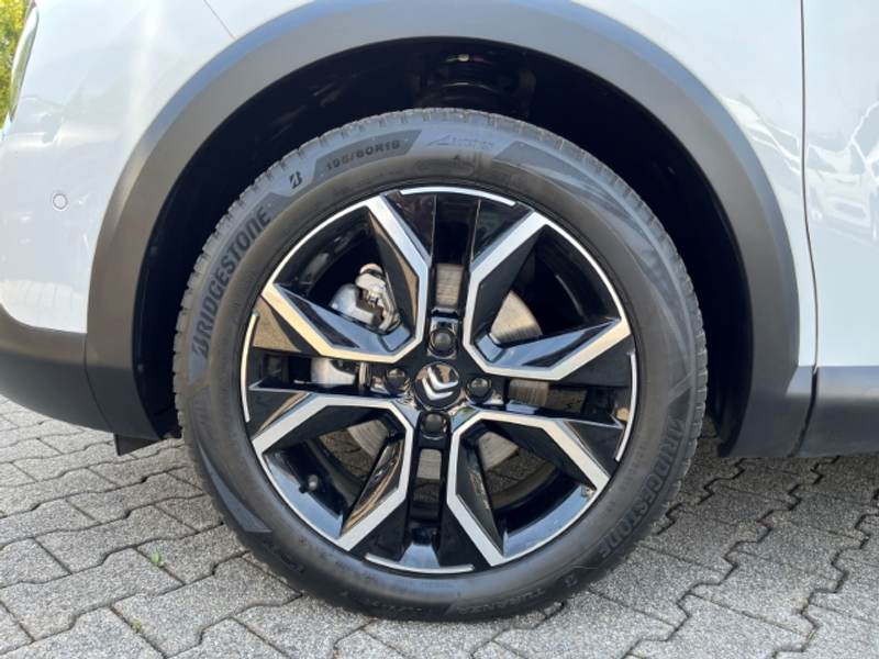 Citroen C4 Shine Navi 360 Kamera Klima SHZ 1er Hand — photo 15