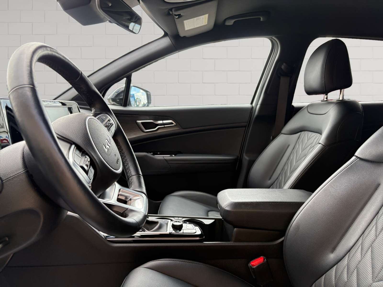 used 2025 Kia Sportage car, priced at $33,591