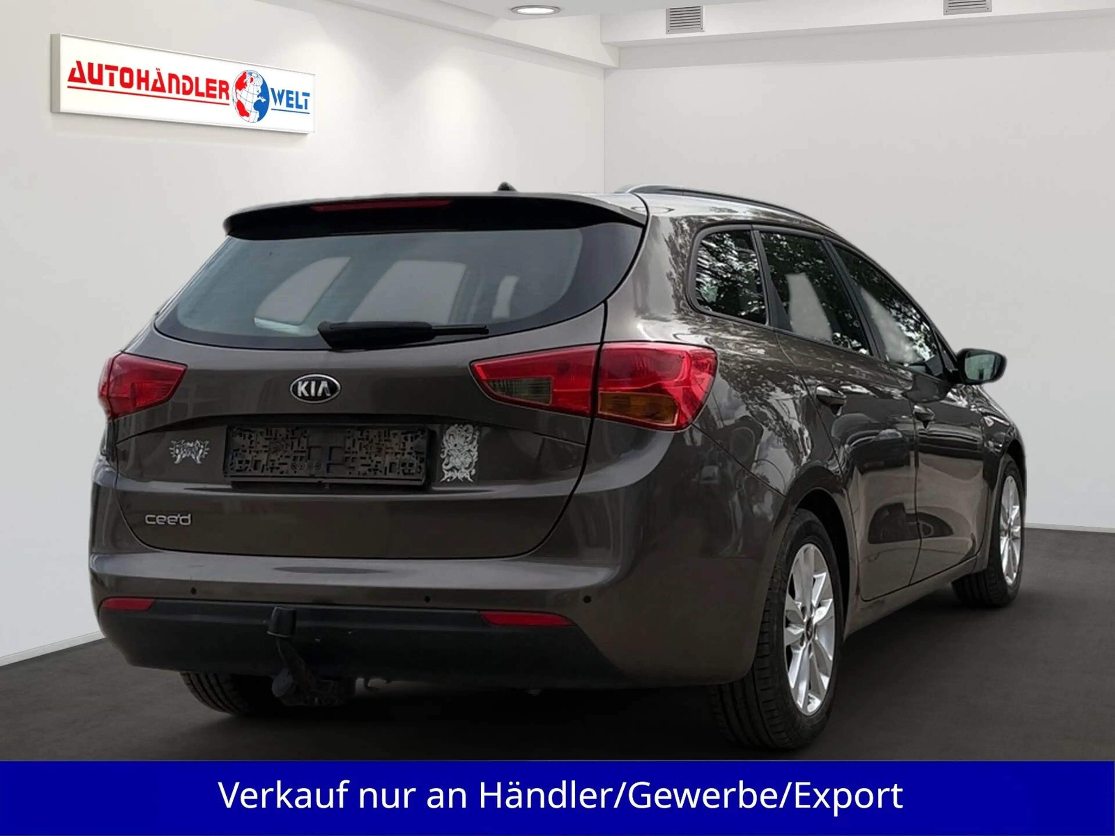 Kia Ceed SW / cee'd SW Ceed Kombi 1.6 Klimaanlage SHZ AHK PDC — photo 5