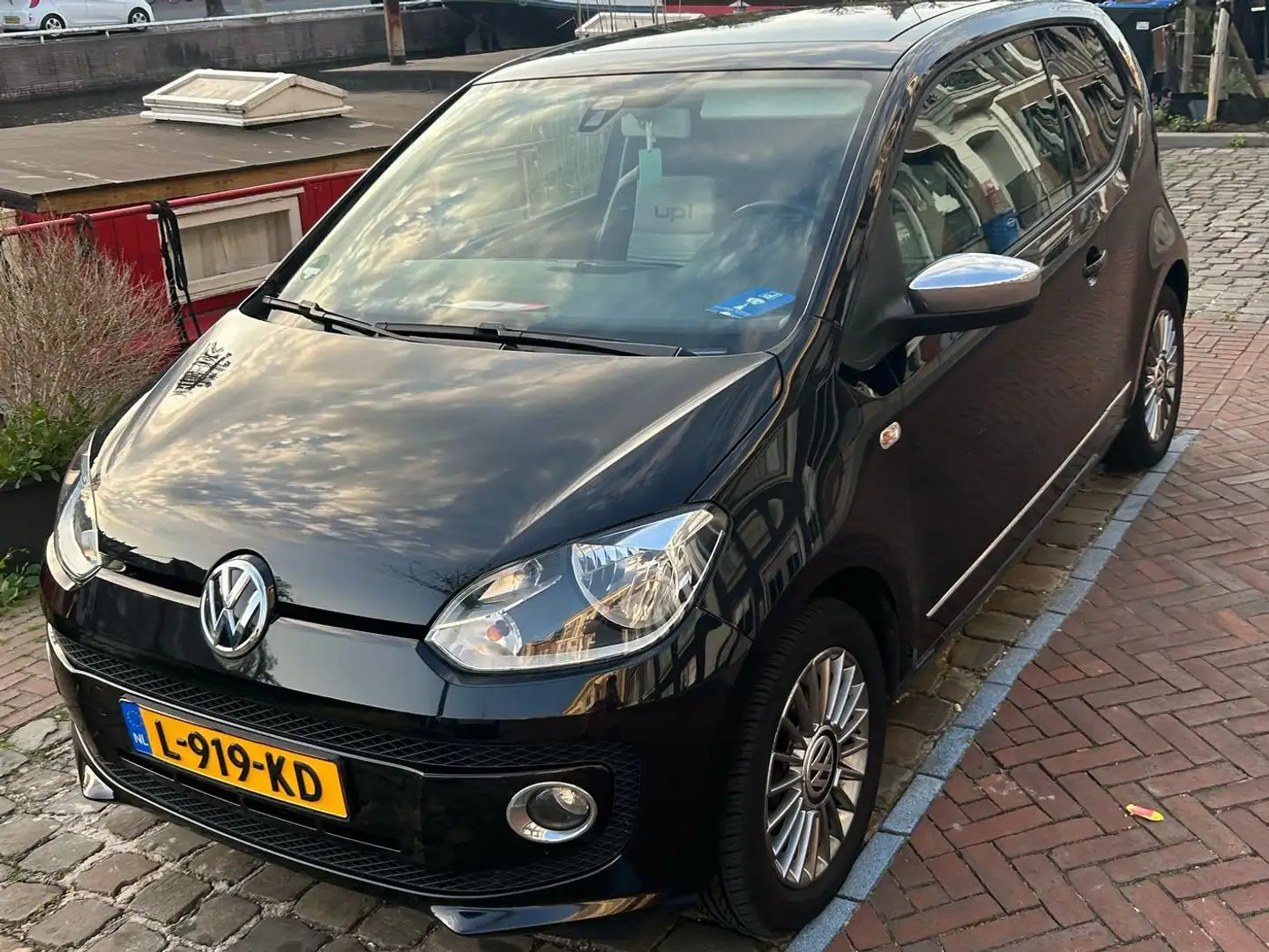 Volkswagen up! up! 1.0 move up! Zwart - 1