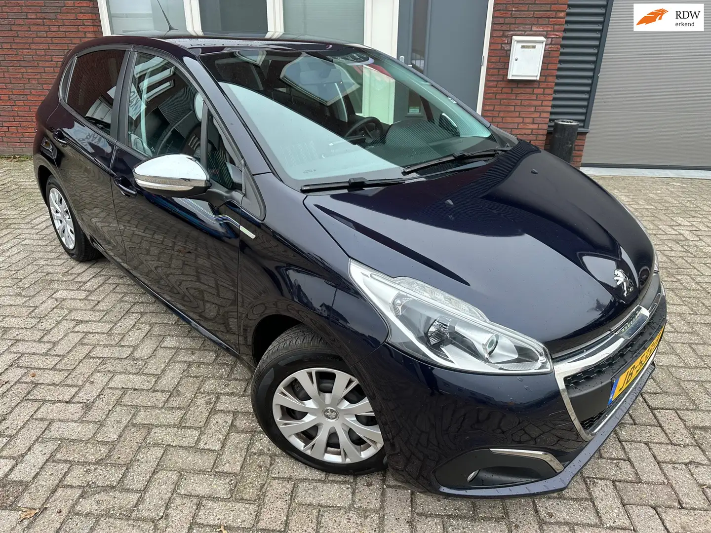 Peugeot 208 1.2 PureTech Urban Soul / Navi / PDC / Airco / Cru Blau - 1