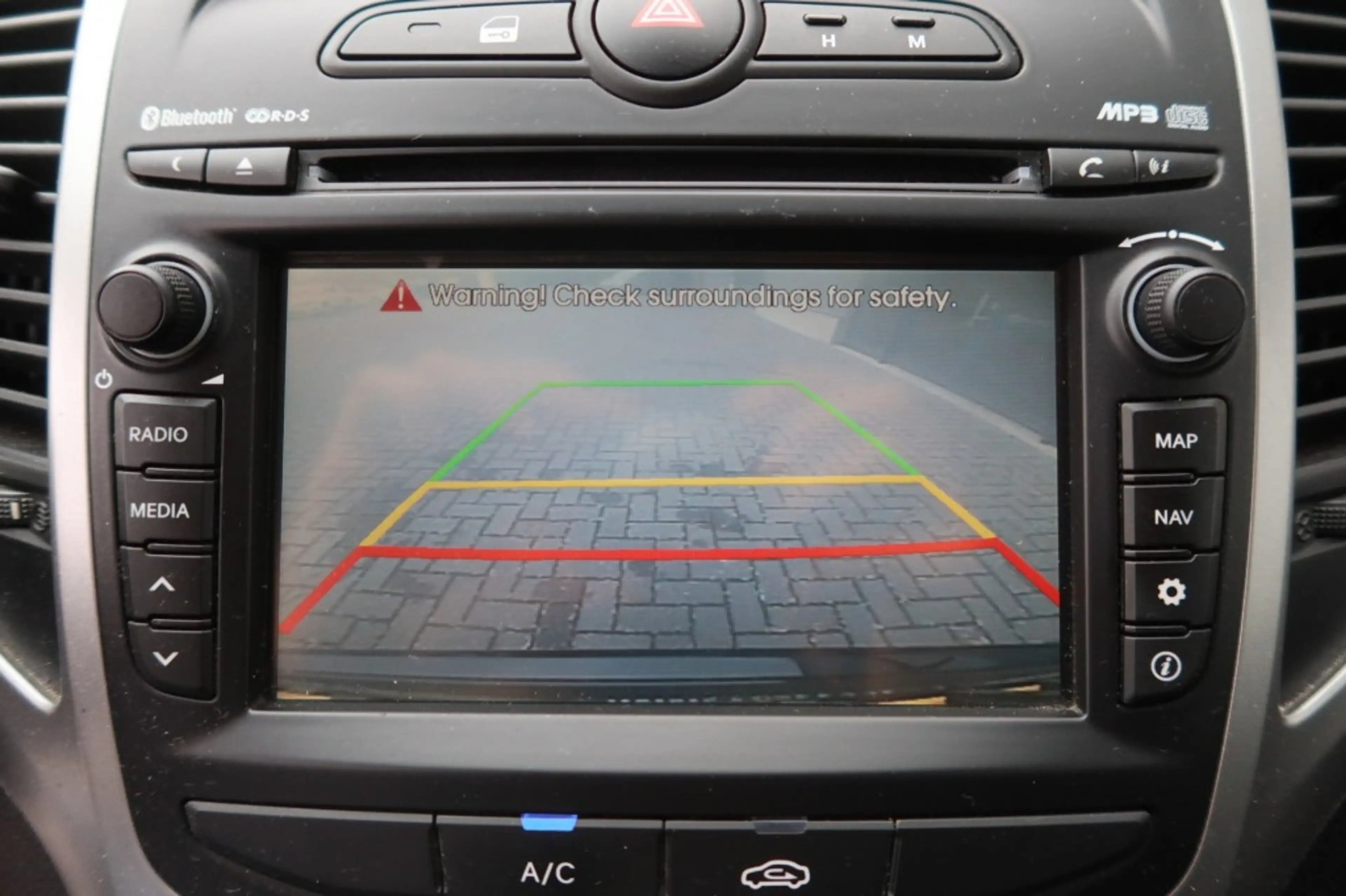 Hyundai iX20 1.4I GO! Airco, Navigatie, Camera — photo 10