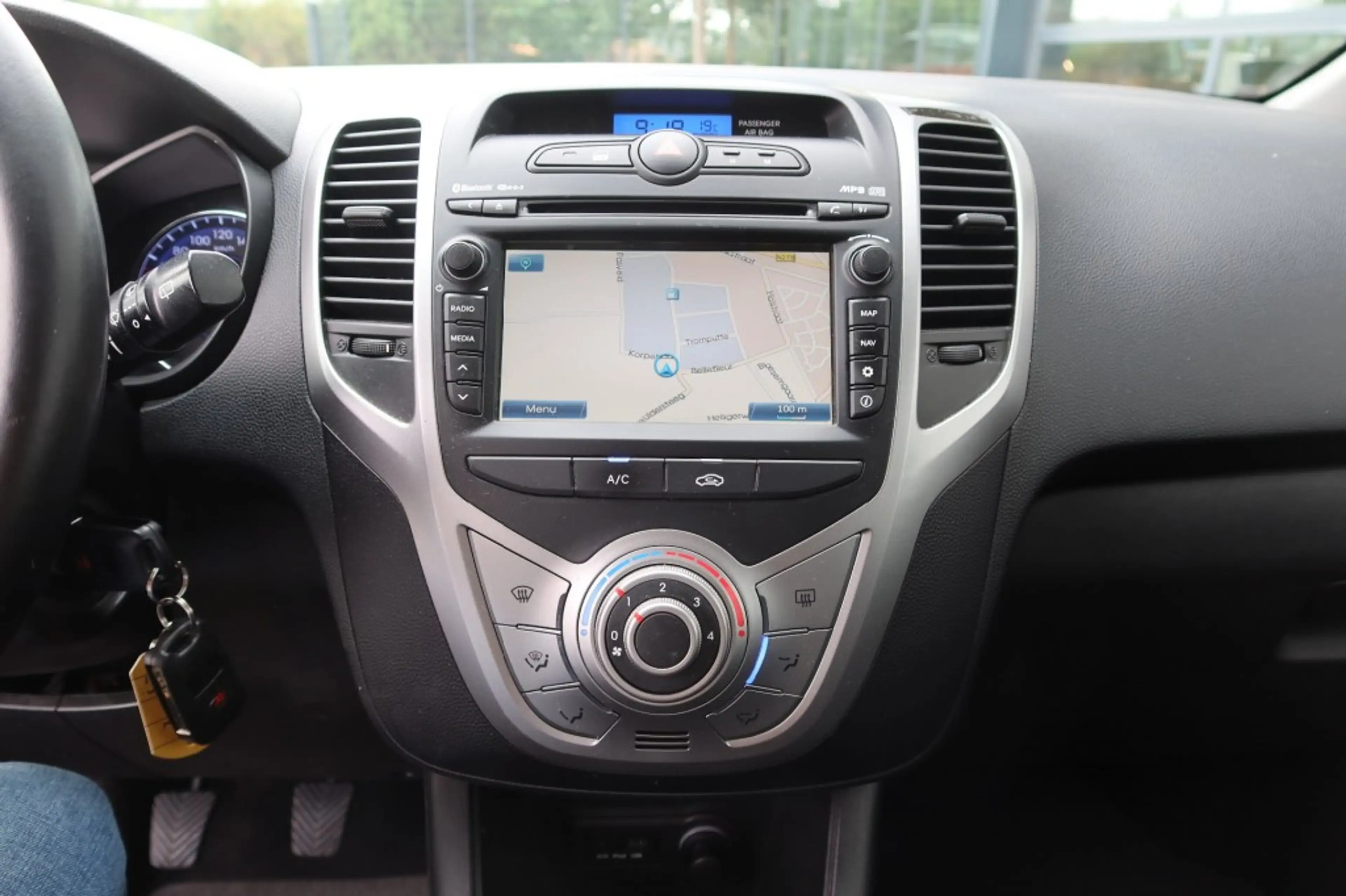 Hyundai iX20 1.4I GO! Airco, Navigatie, Camera — photo 9