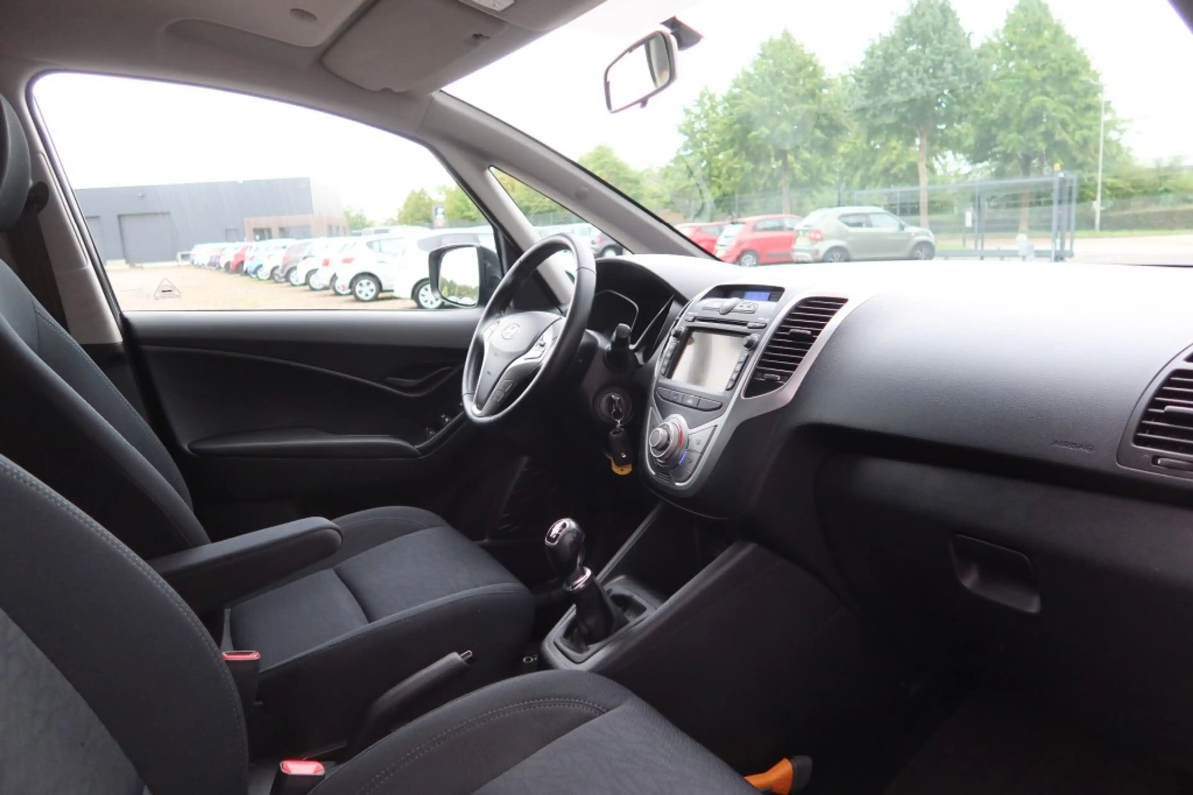 Hyundai iX20 1.4I GO! Airco, Navigatie, Camera — photo 8