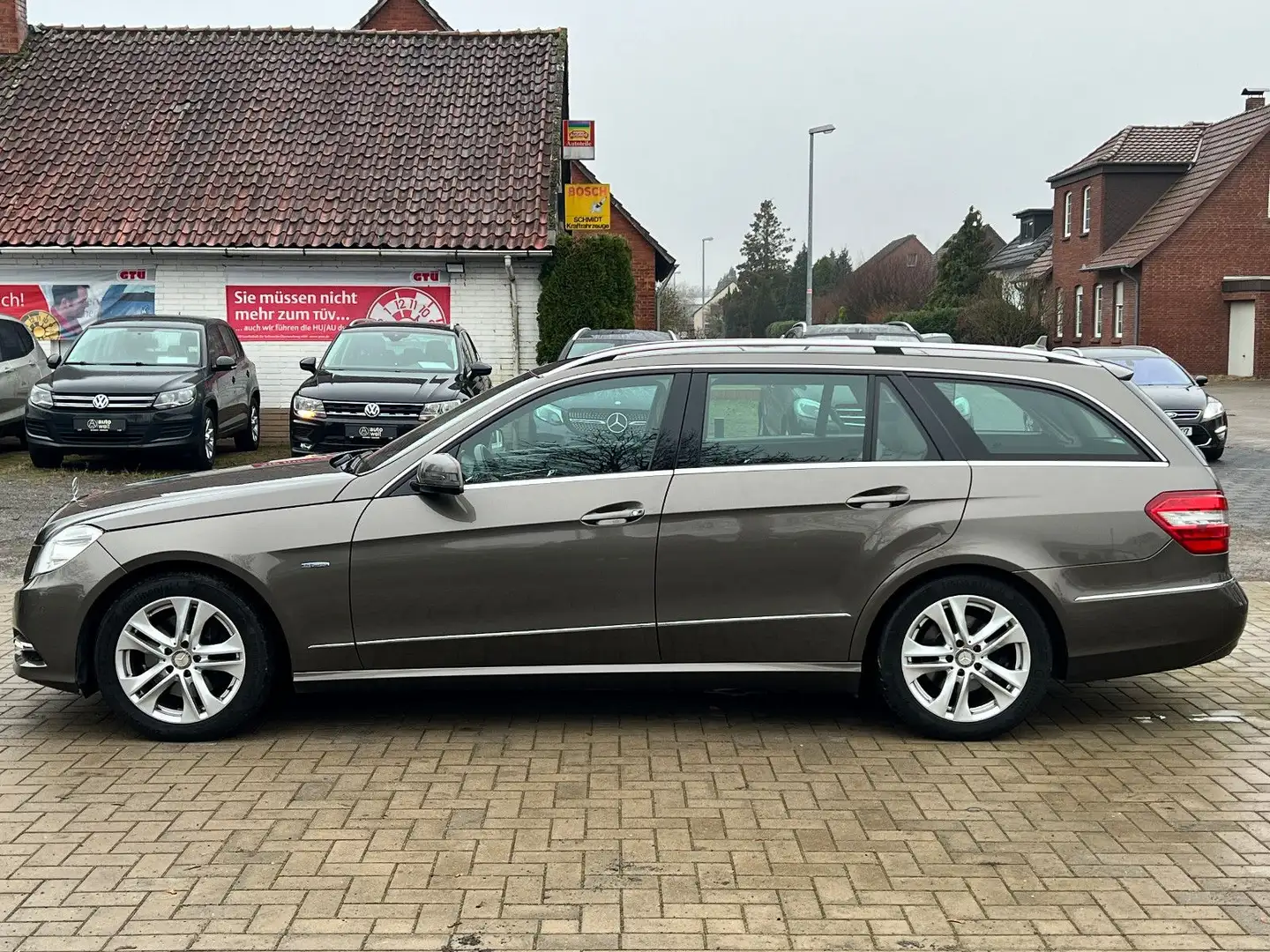 Mercedes-Benz E 350 E350 CDI T, Aut., Leder, Pano, Memory, GEPFLEGT Grau - 2