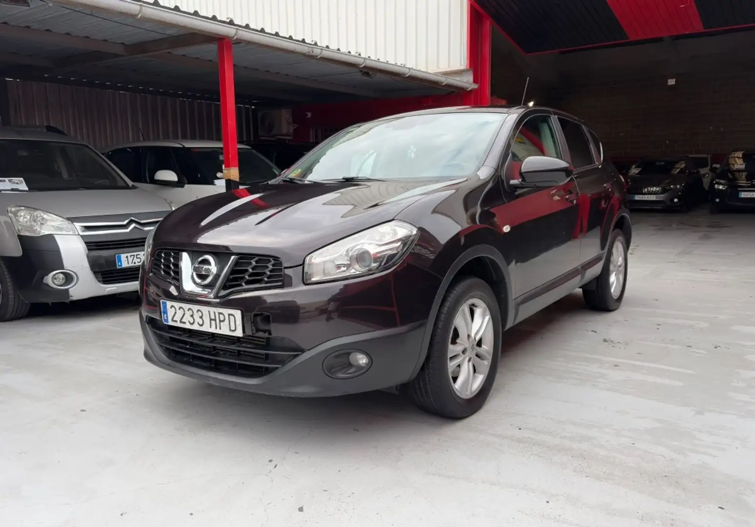 Nissan Qashqai 1.5dCi Acenta 4x2 Burdeos - 2