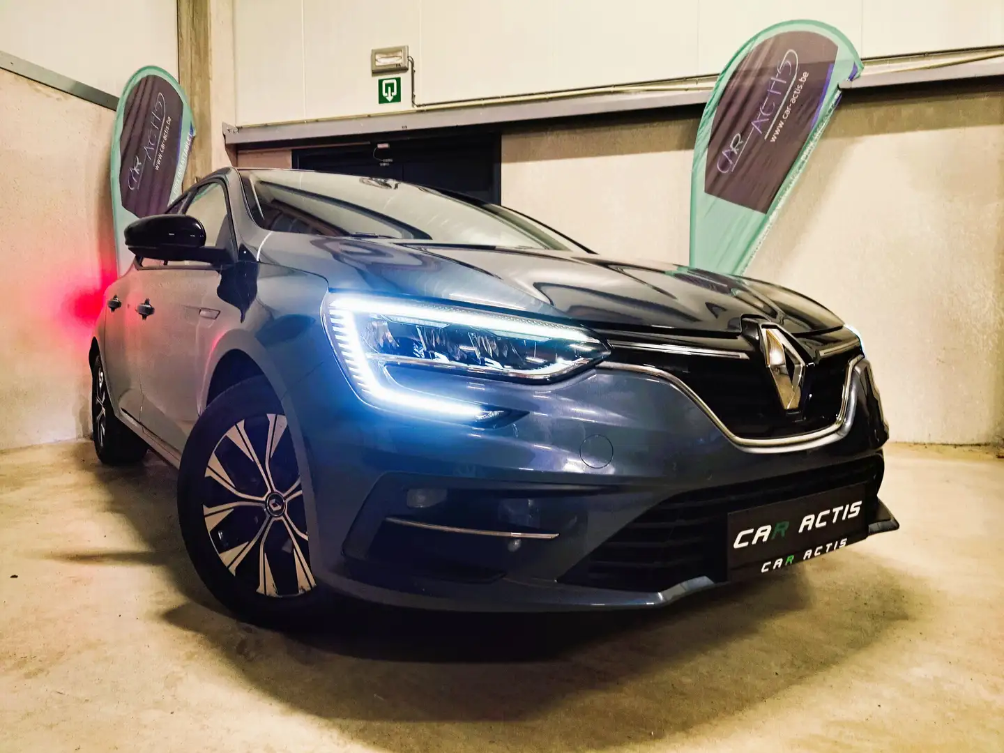 Renault Megane Megane 1.33 TCe Limited - APP/GPS - CAMERA - KESSY Grijs - 1