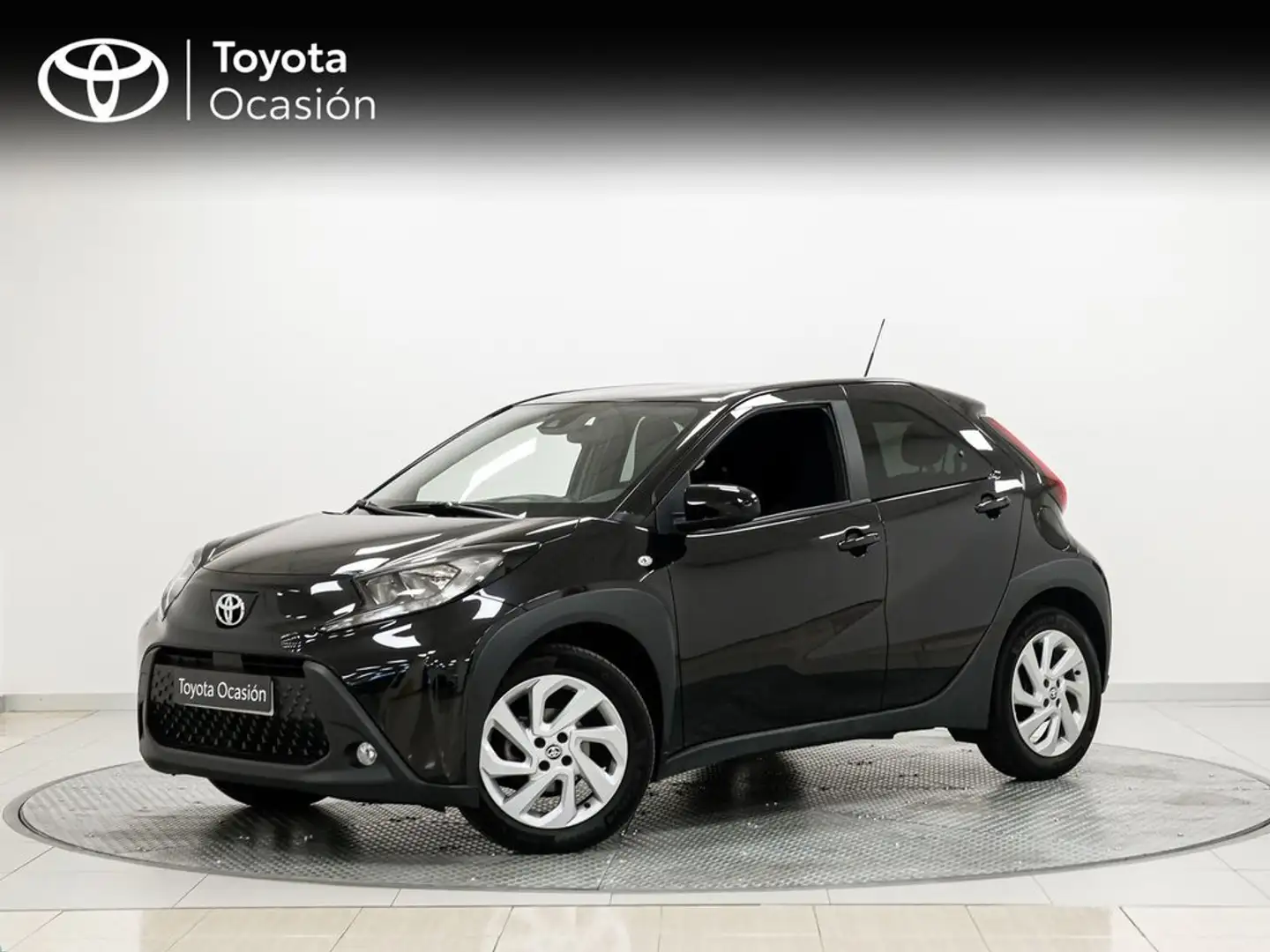 Toyota Aygo X 70 Play MT Negro - 1