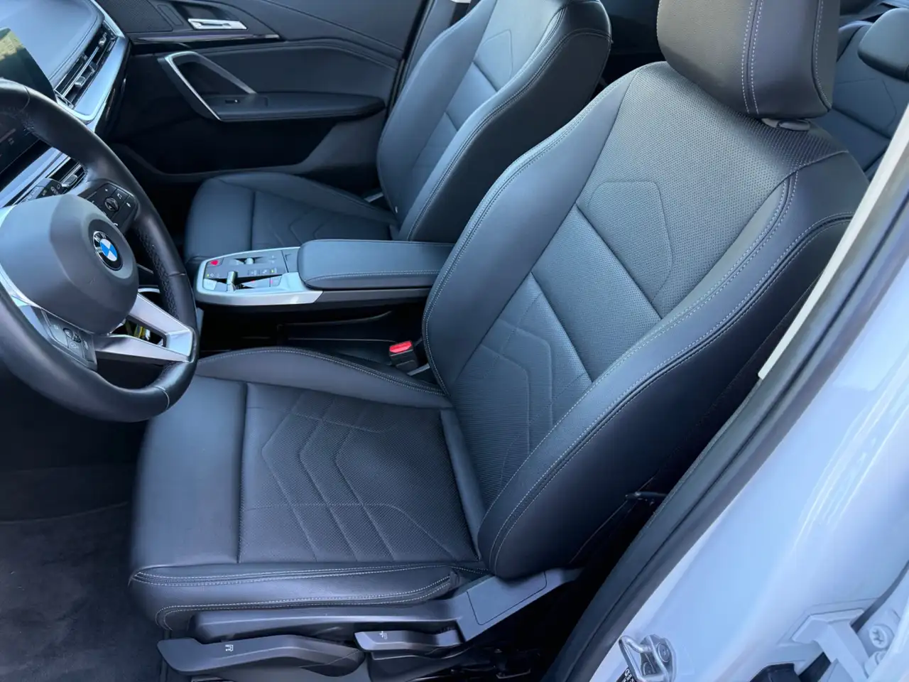 BMW X1 sDrive 18d xLine, миниатюра 9