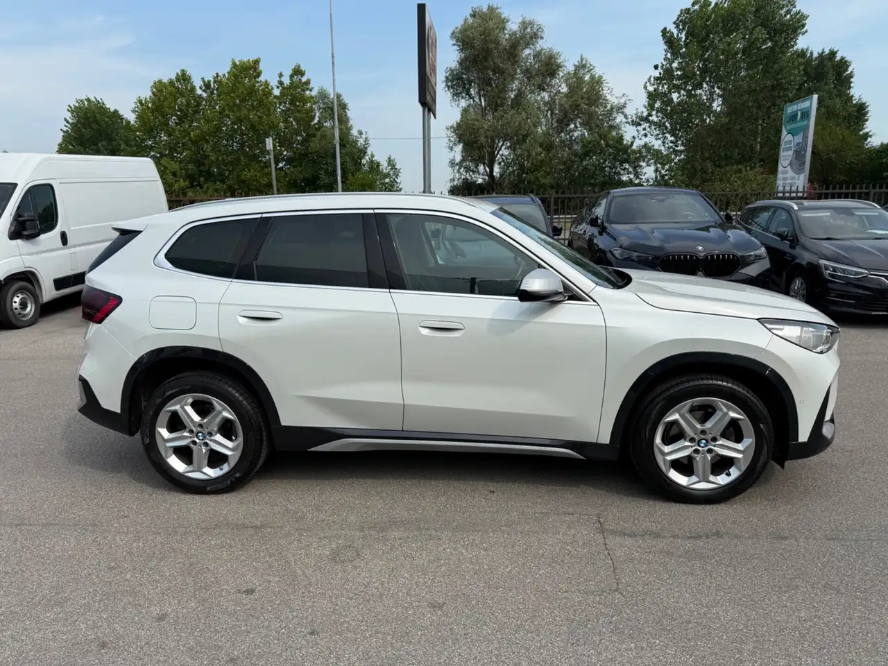 BMW X1 sDrive 18d xLine, миниатюра 5