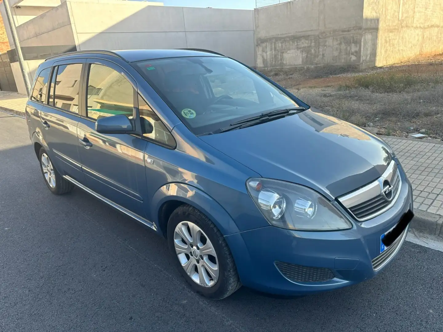 Opel Zafira 1.9CDTi Enjoy 120 Azul - 2