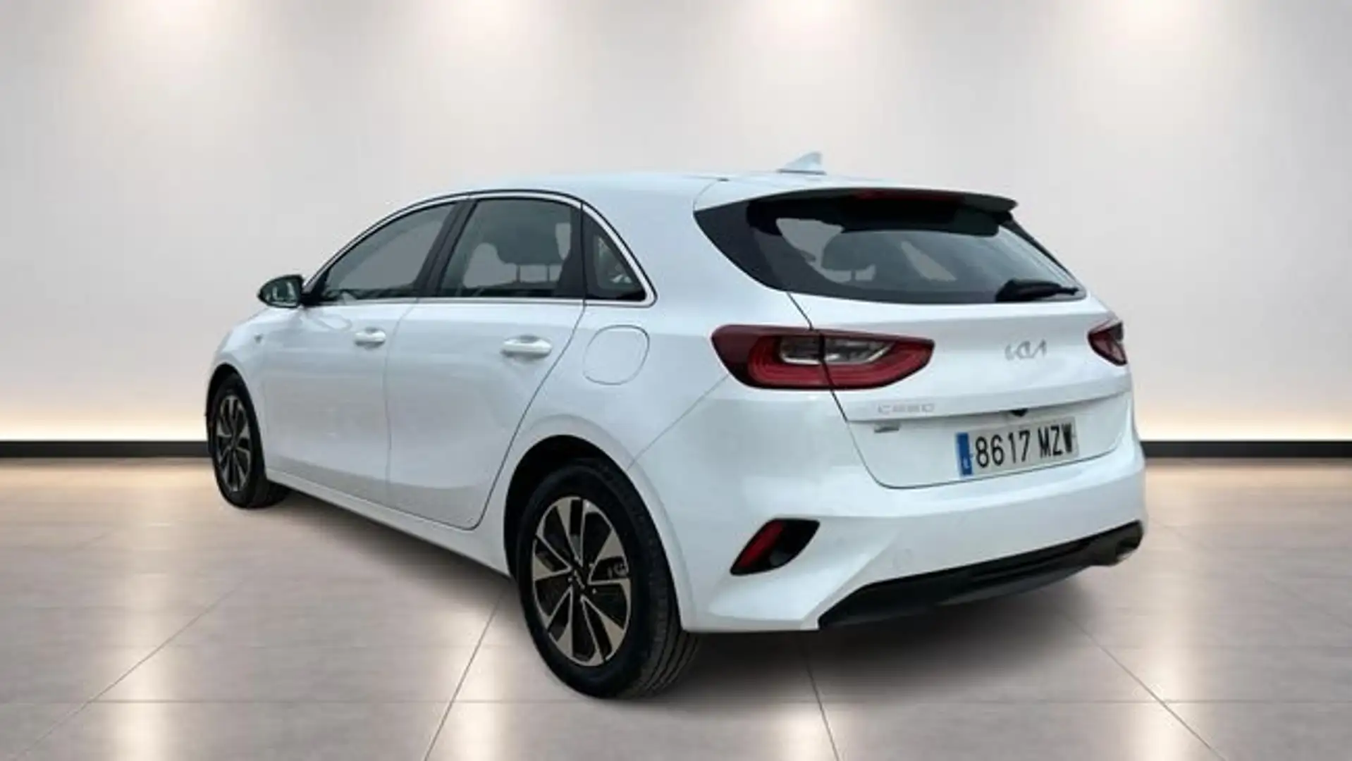 Kia Ceed / cee'd 1.0 MHEV Drive DCT 100 Blanco - 2